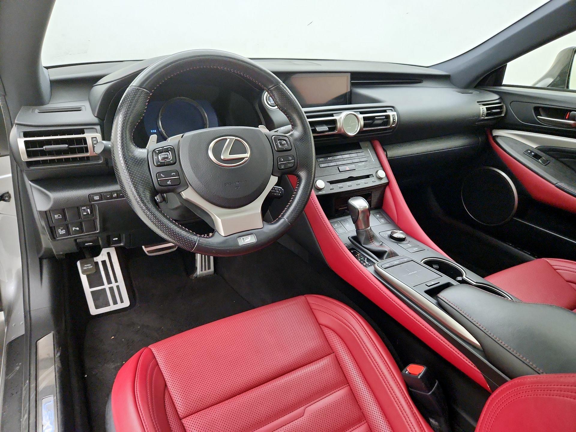 Thumbnail: 2020 Lexus RC - 9