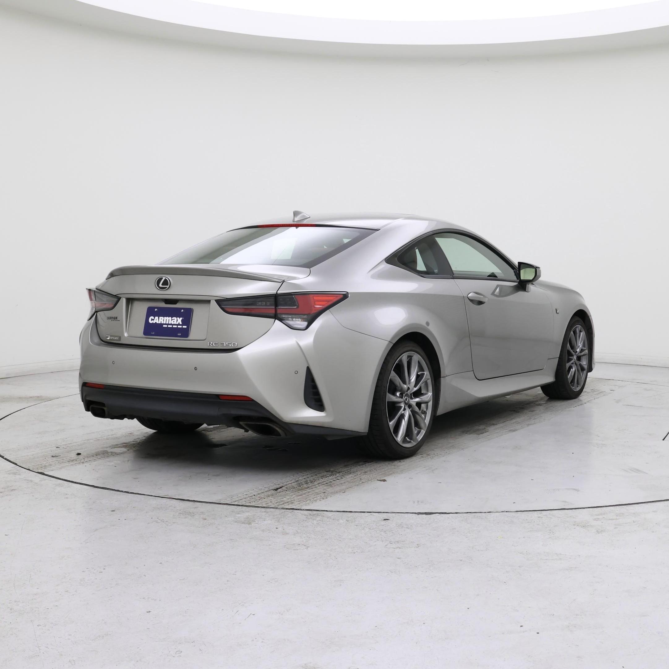 Thumbnail: 2020 Lexus RC - 8
