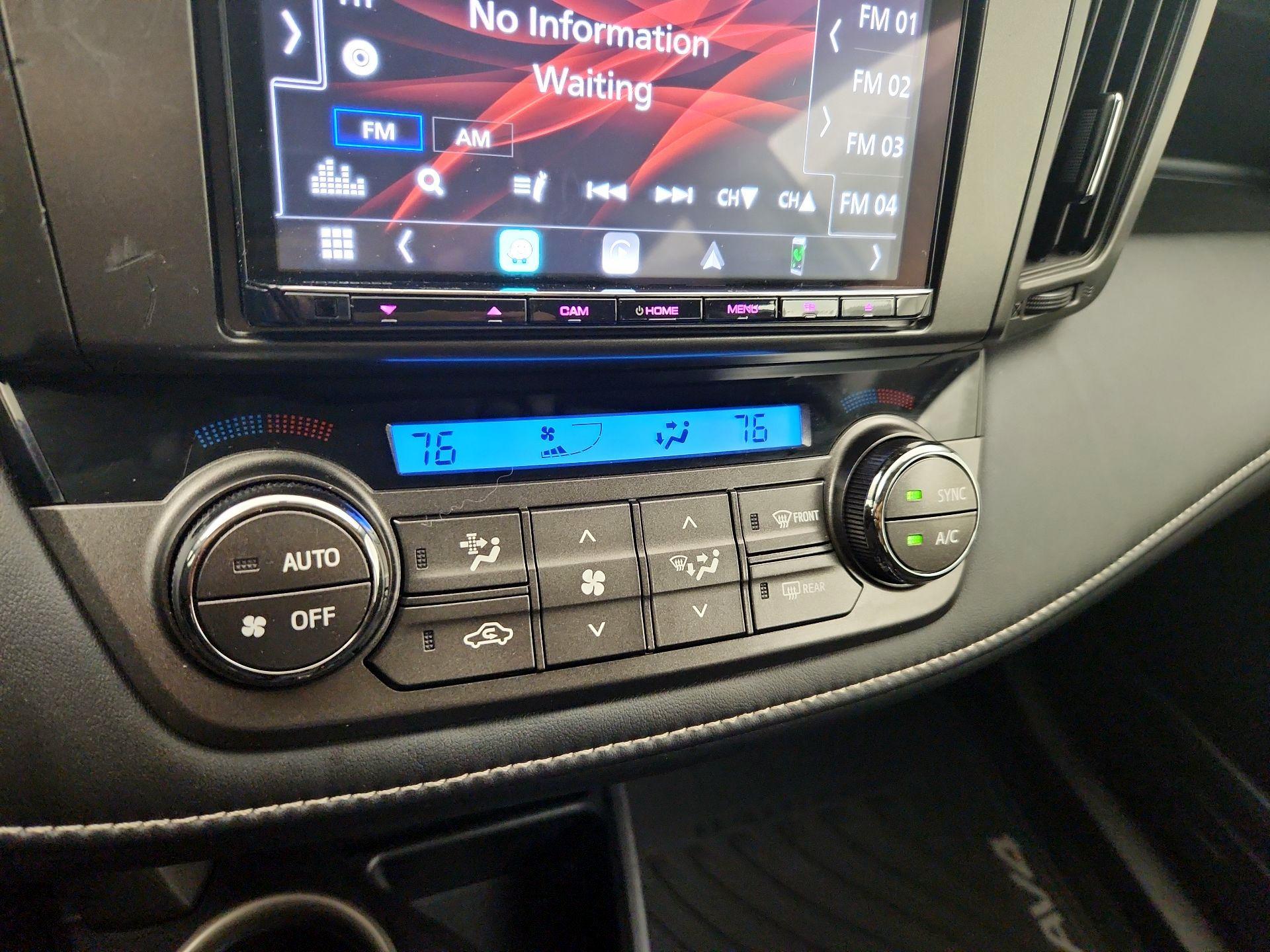 Thumbnail: 2015 Toyota RAV4 - 16
