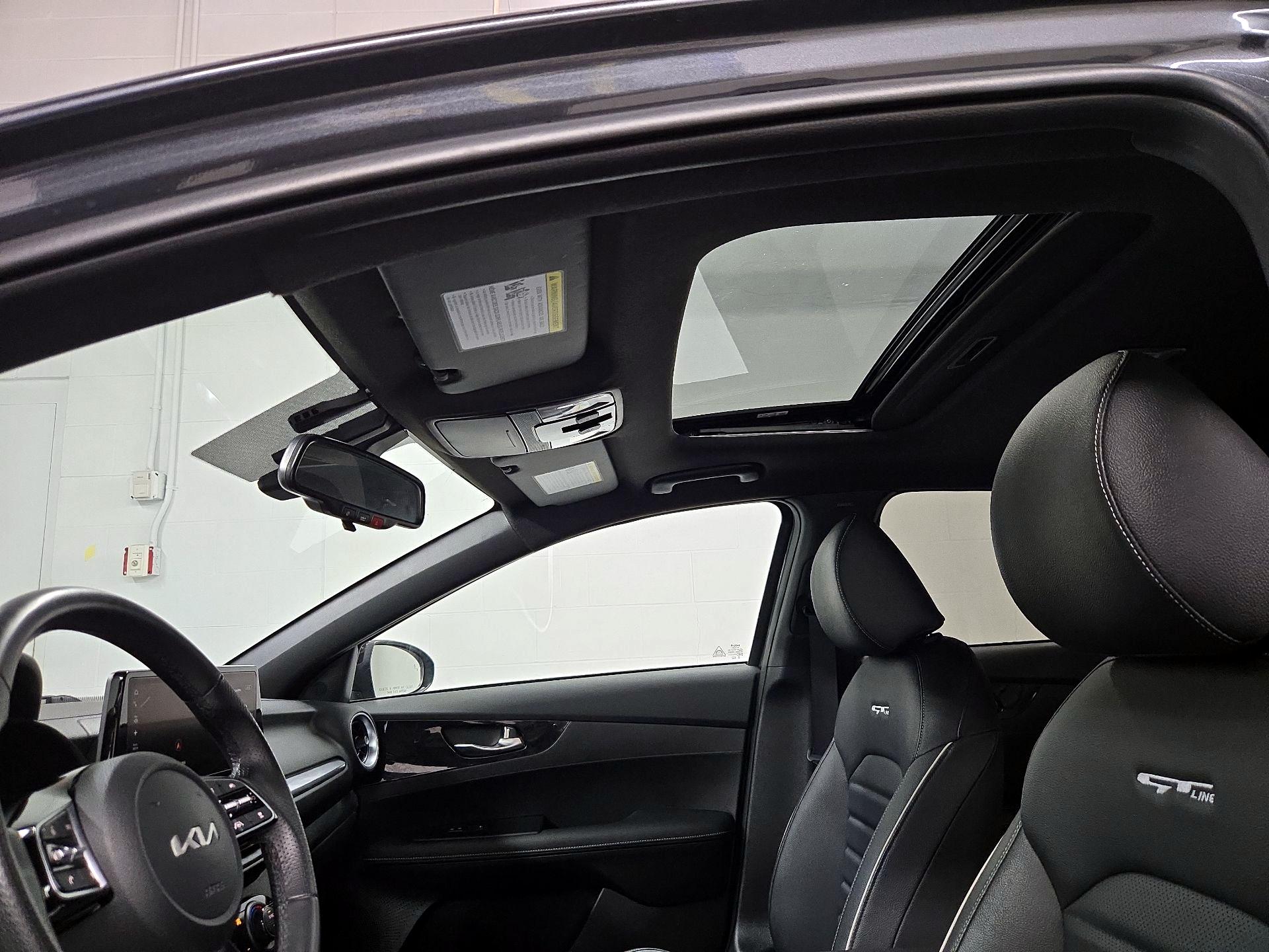 Thumbnail: 2024 Kia Forte - 20