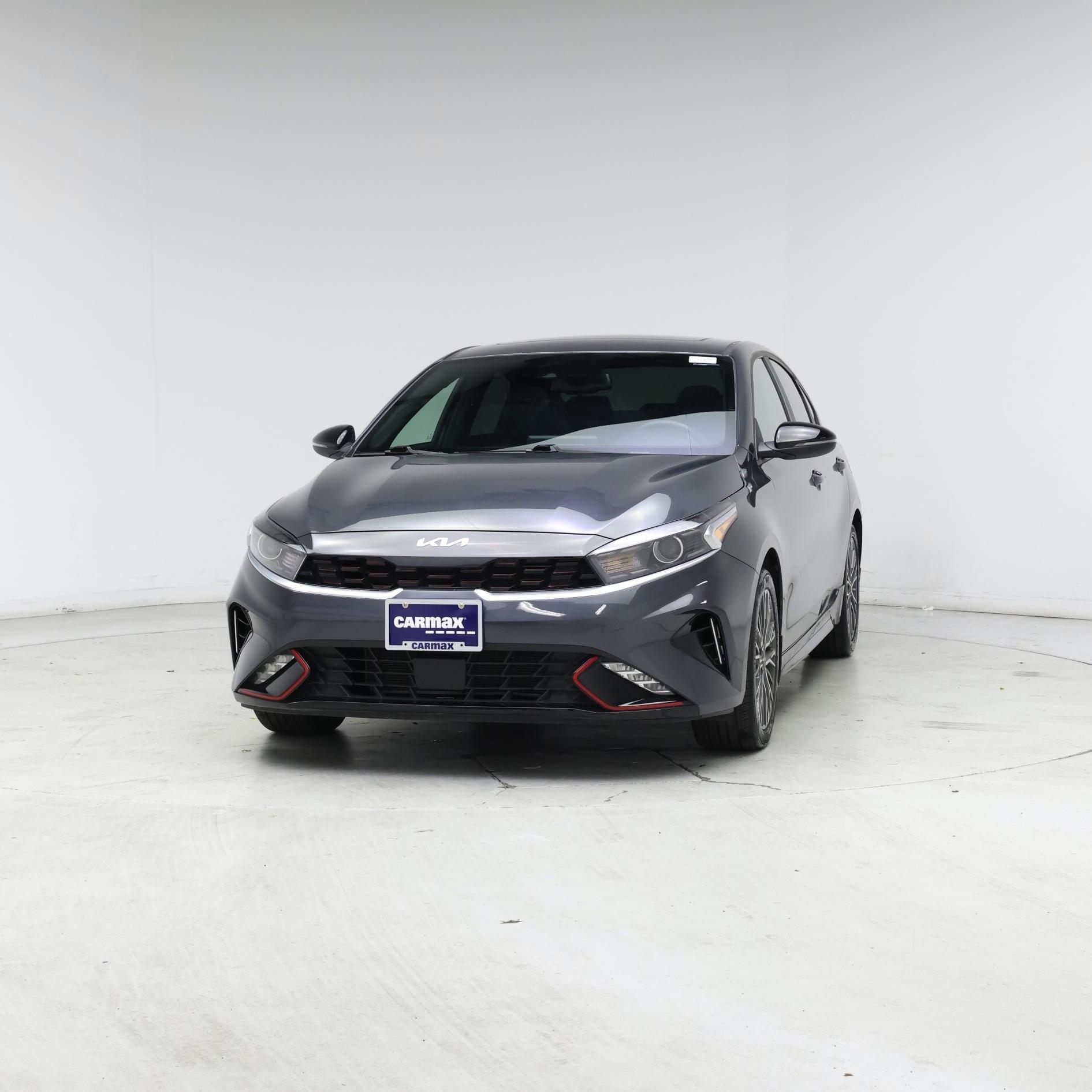 Thumbnail: 2024 Kia Forte - 4