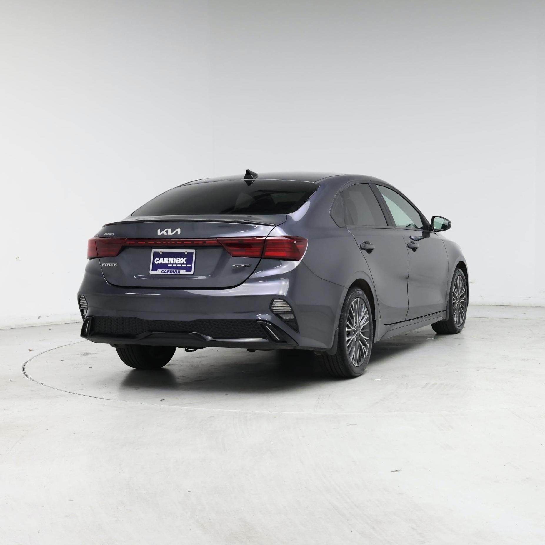 Thumbnail: 2024 Kia Forte - 8