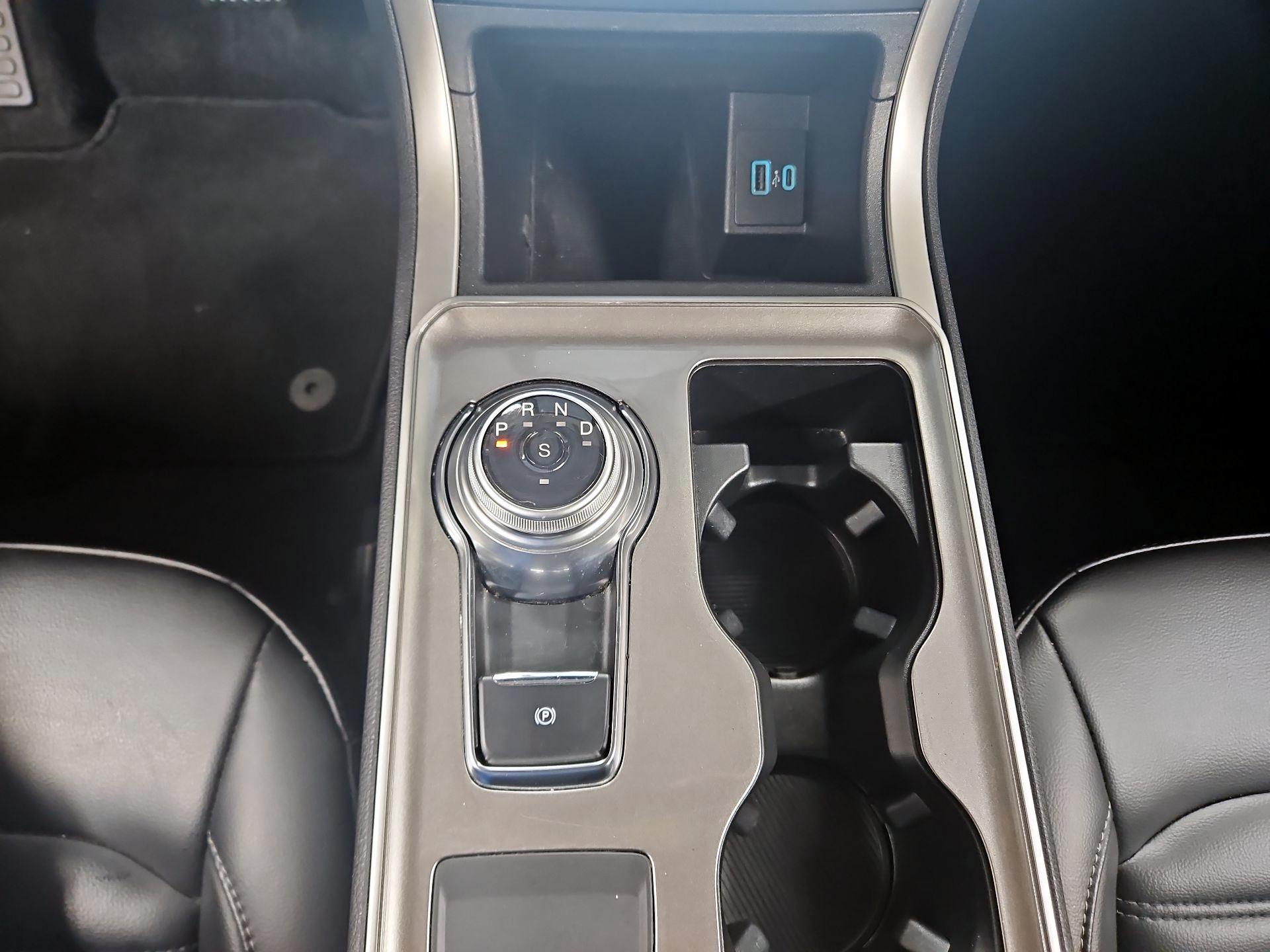 Thumbnail: 2024 Ford Edge - 17