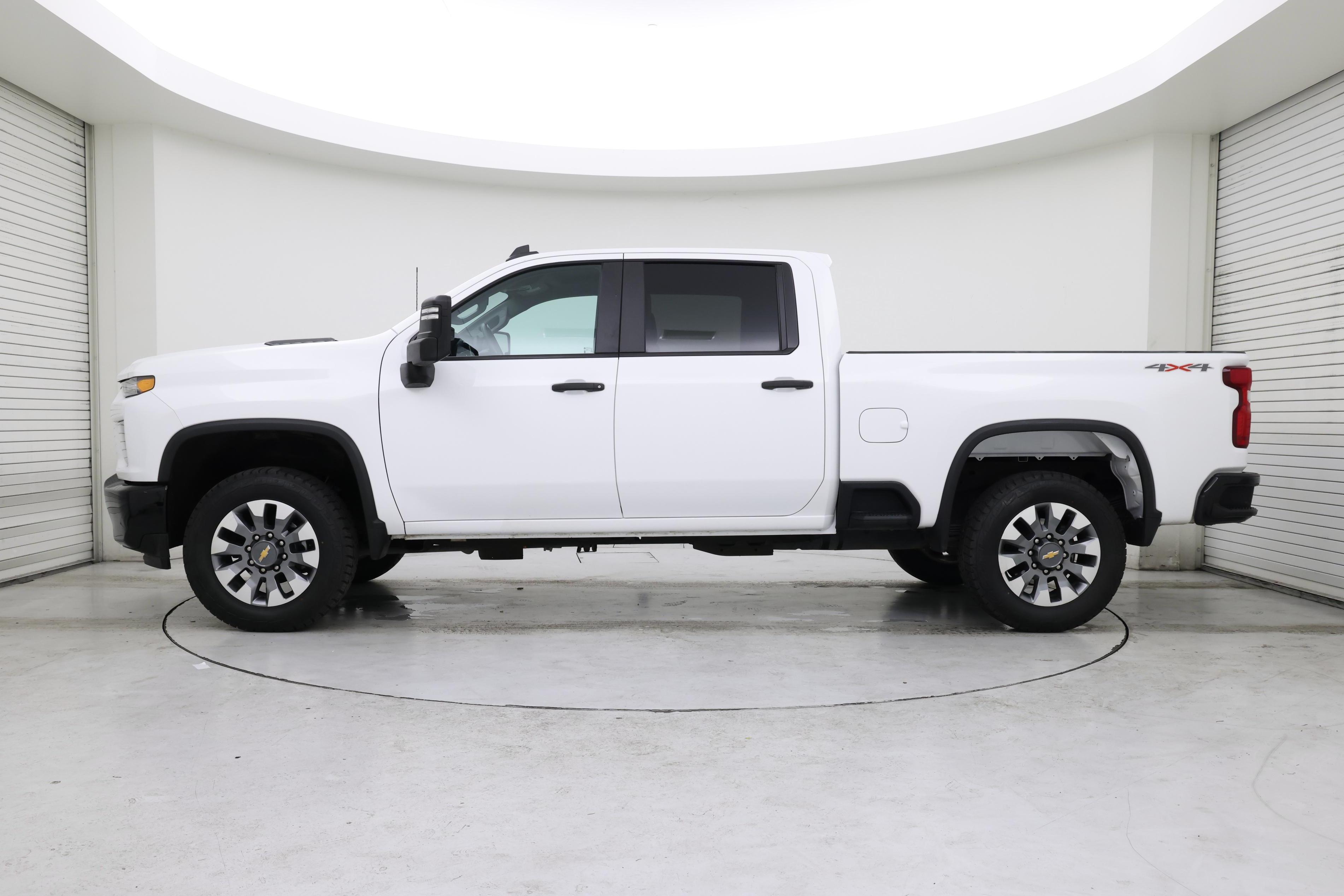 Thumbnail: 2023 Chevrolet Silverado 2500 - 3