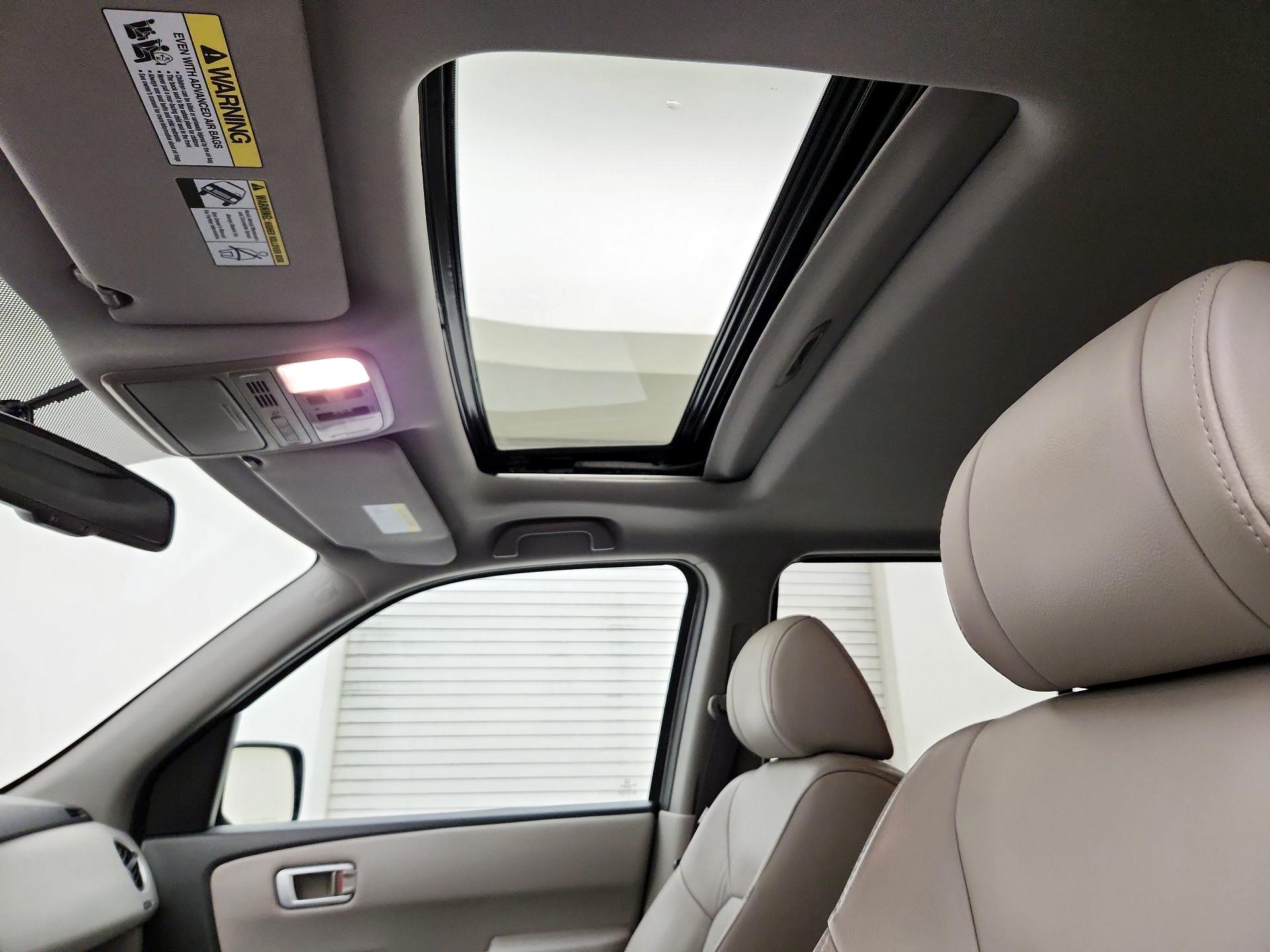 Thumbnail: 2015 Honda Pilot - 19