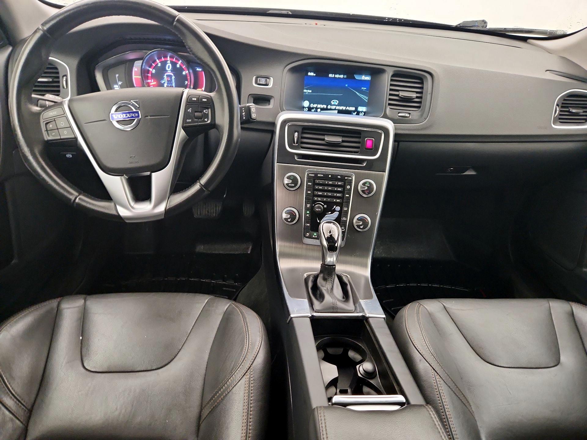 Thumbnail: 2016 Volvo S60 - 9
