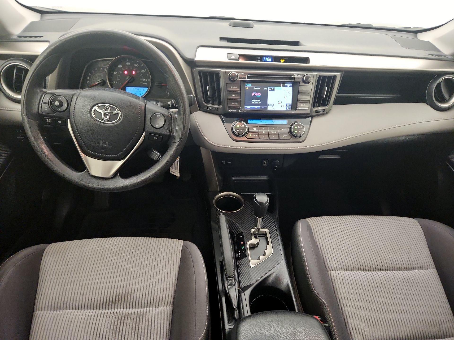 Thumbnail: 2015 Toyota RAV4 - 9