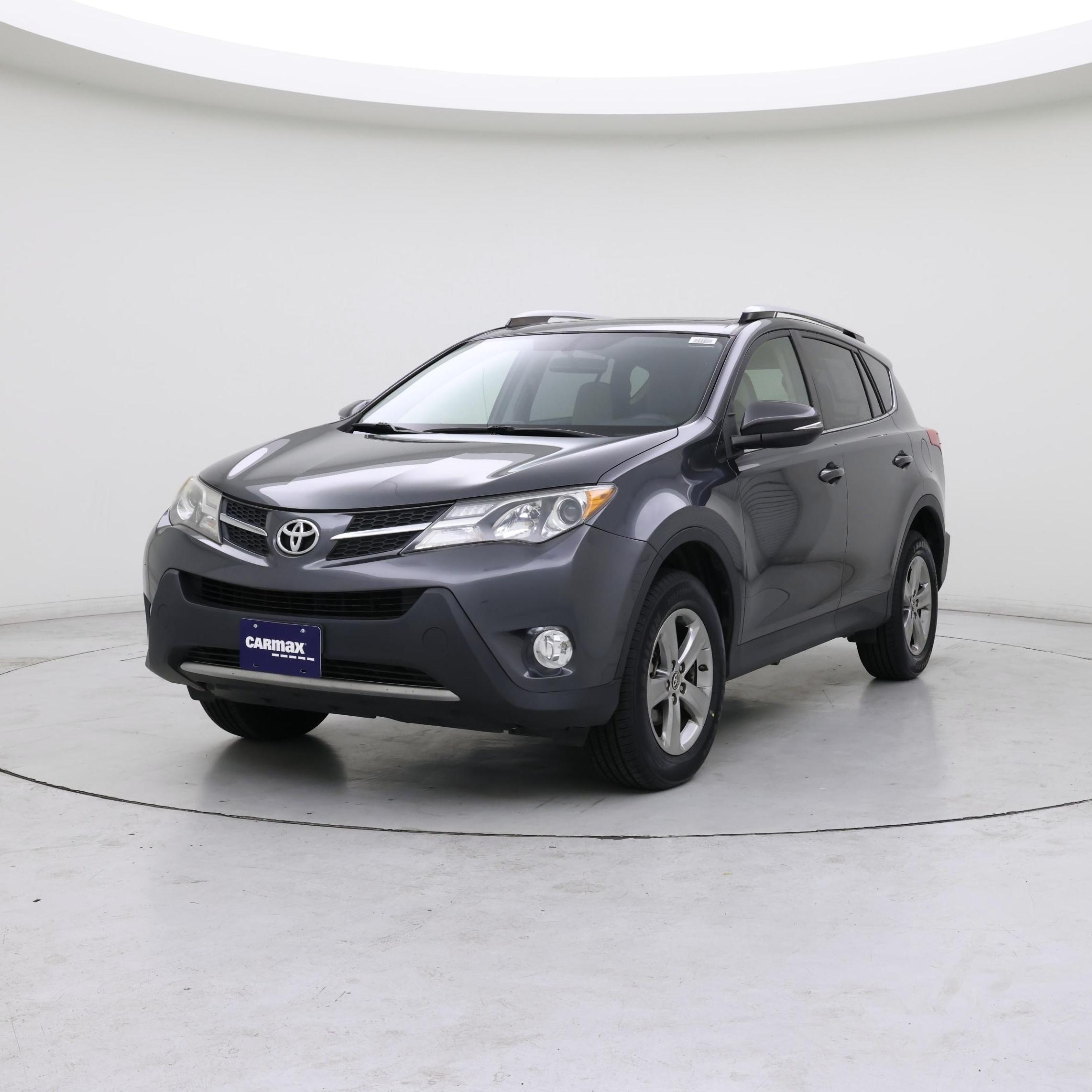 Thumbnail: 2015 Toyota RAV4 - 4