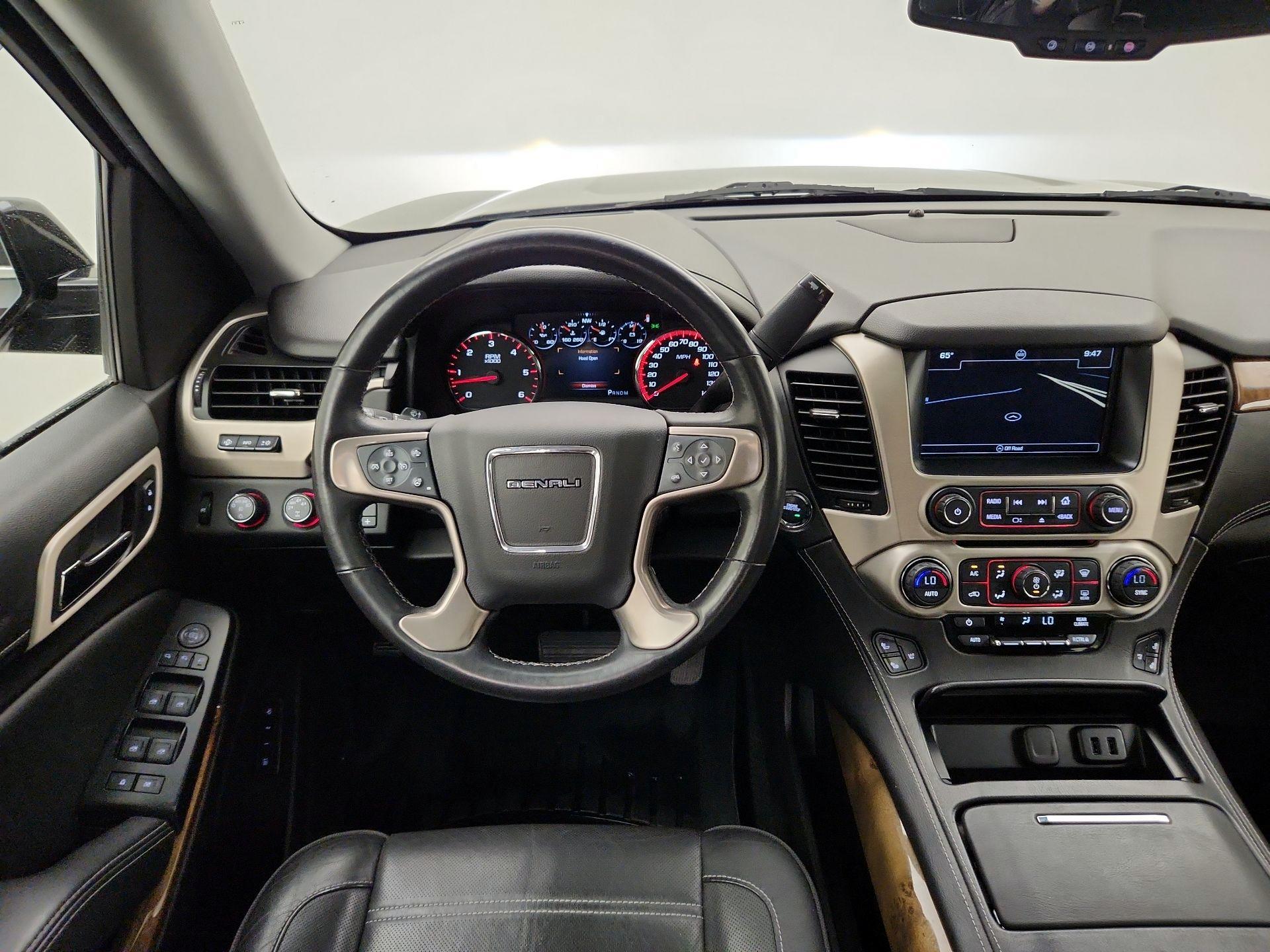 Thumbnail: 2016 GMC Yukon XL - 10