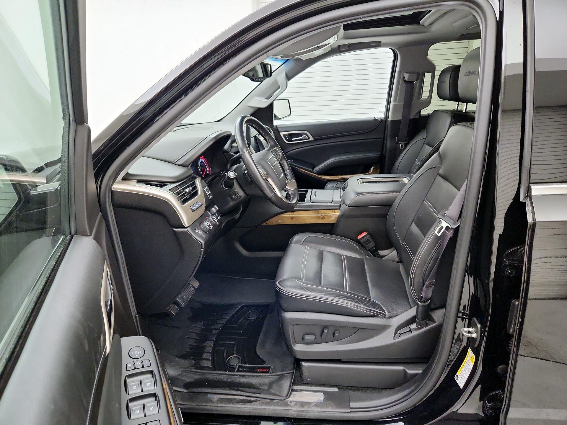 Thumbnail: 2016 GMC Yukon XL - 11