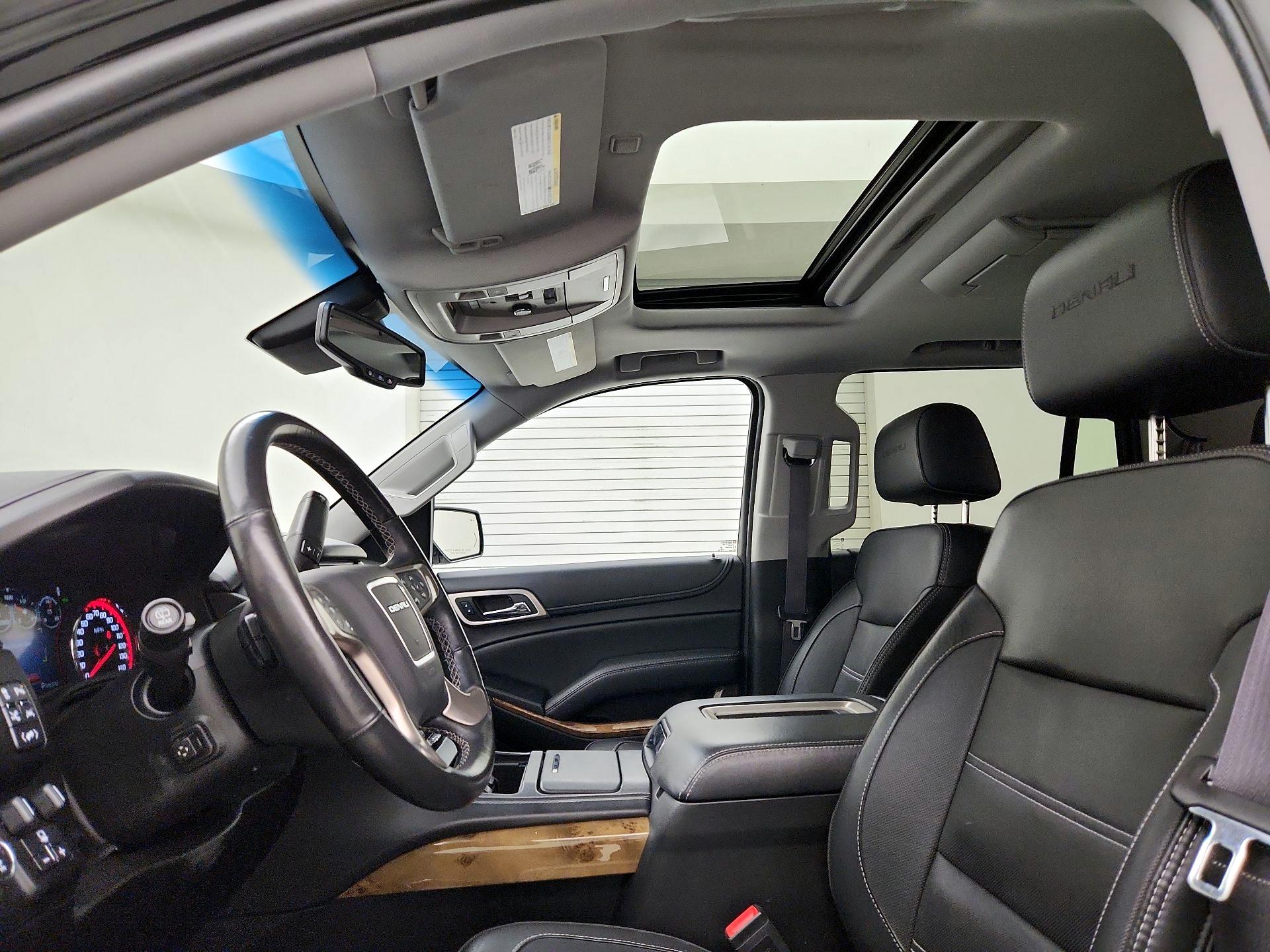 Thumbnail: 2016 GMC Yukon XL - 20