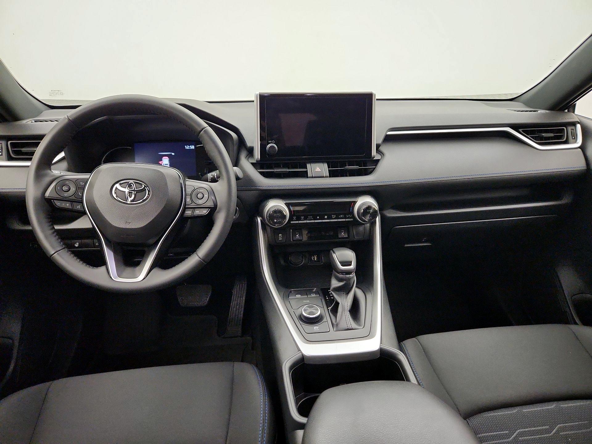 Thumbnail: 2024 Toyota RAV4 - 9