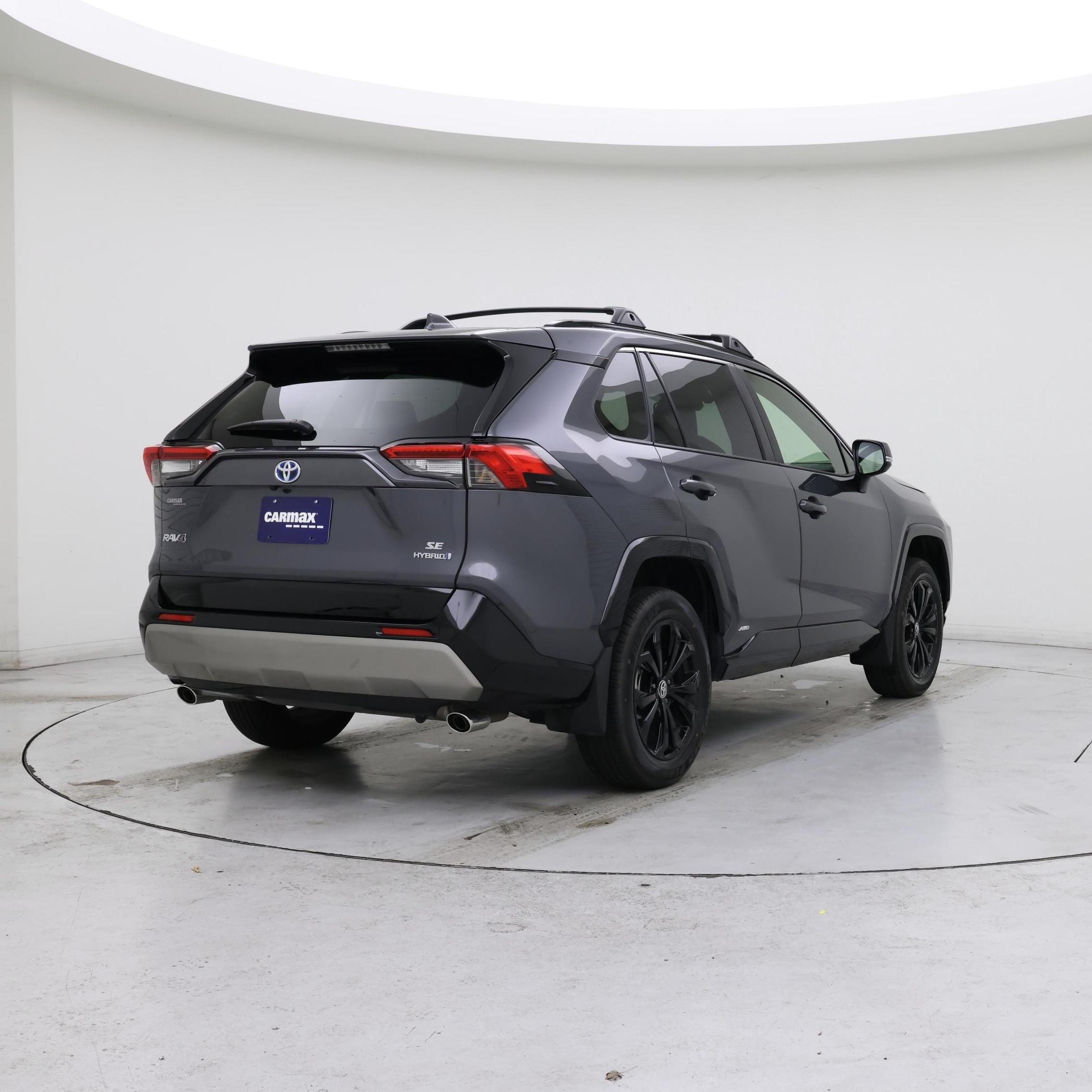 Thumbnail: 2024 Toyota RAV4 - 8