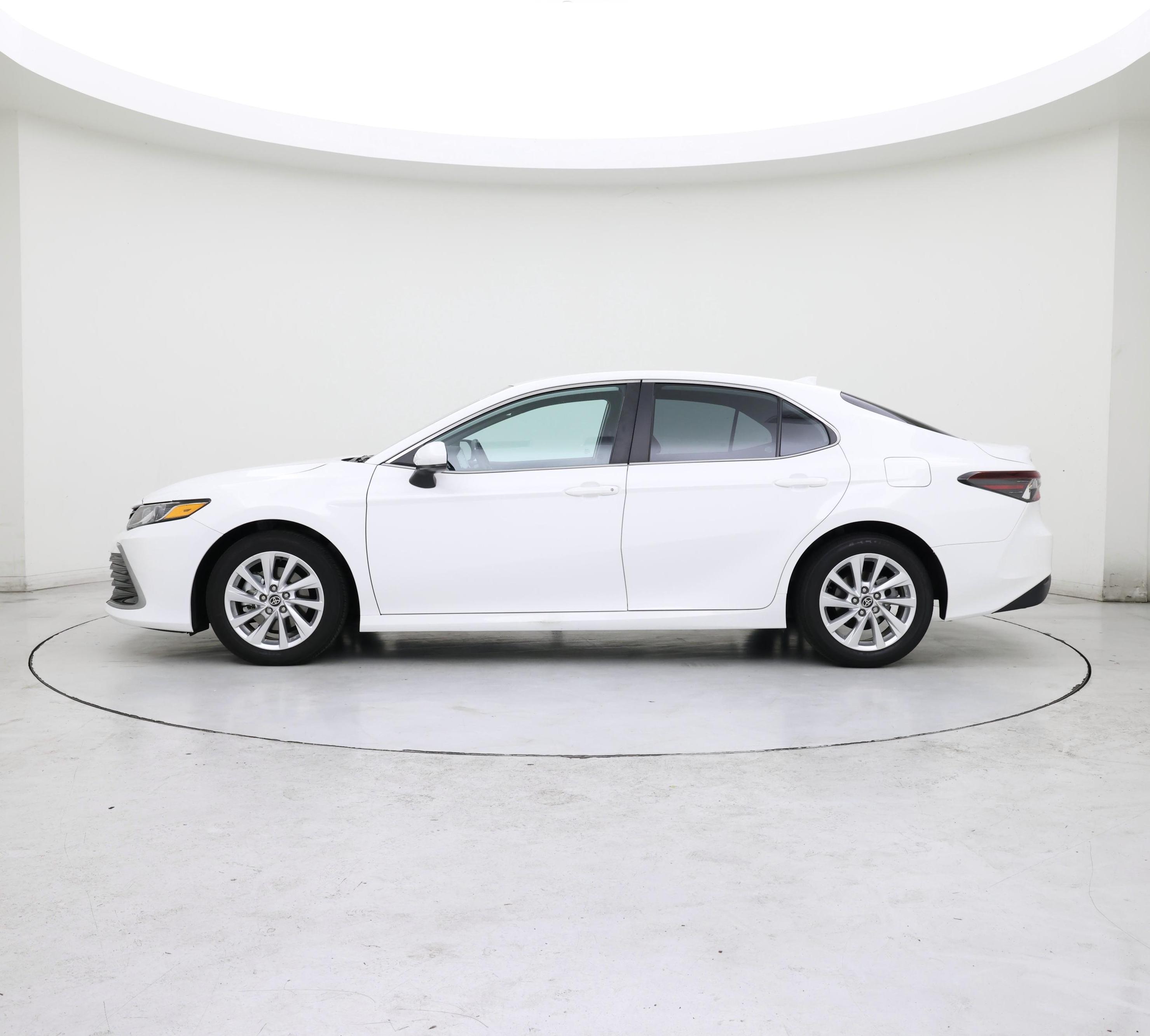 Thumbnail: 2023 Toyota Camry - 3