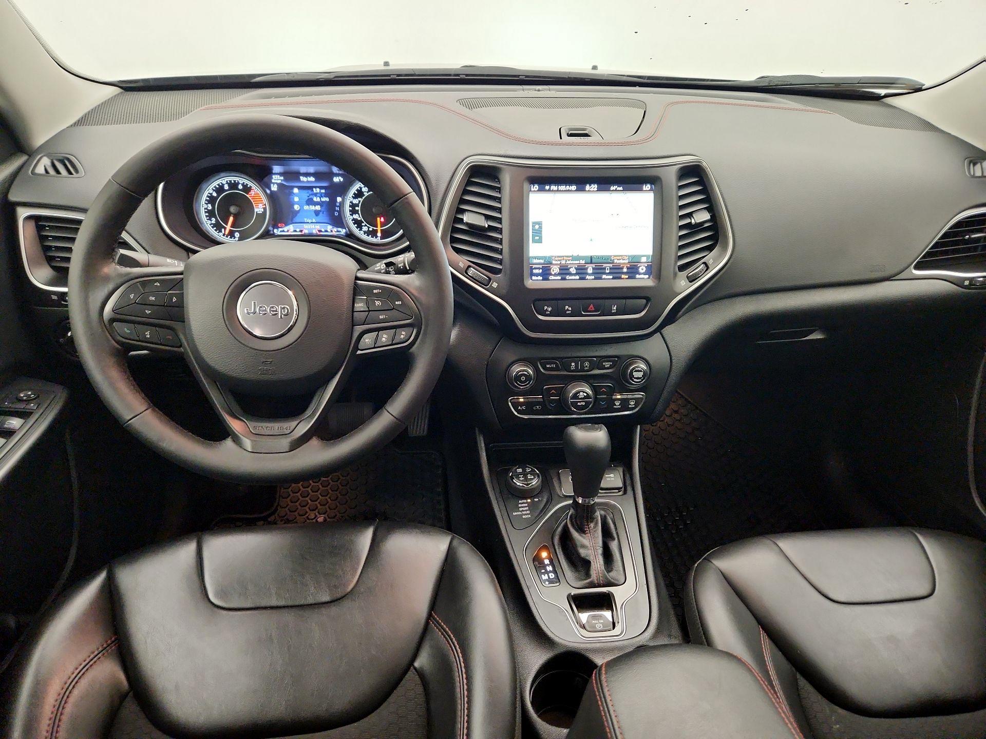 Thumbnail: 2021 Jeep Cherokee - 9