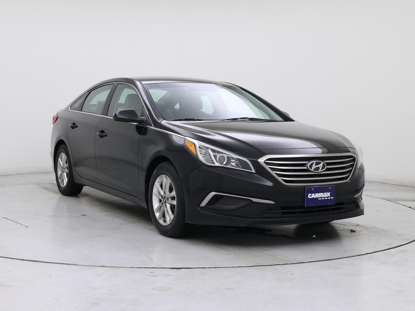 Image 2 of 2017 Hyundai Sonata