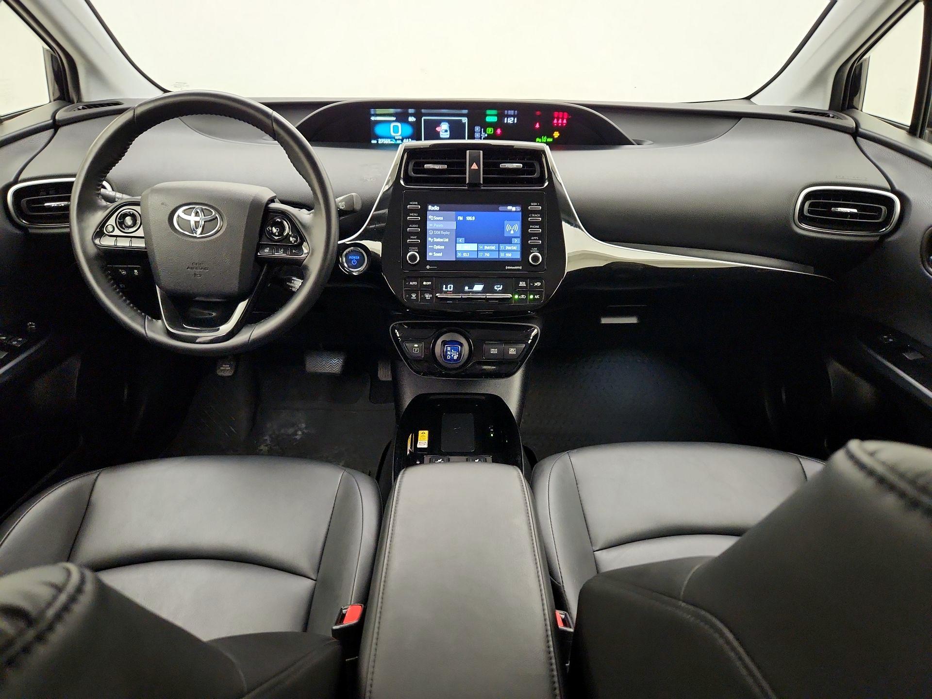Thumbnail: 2022 Toyota Prius - 9