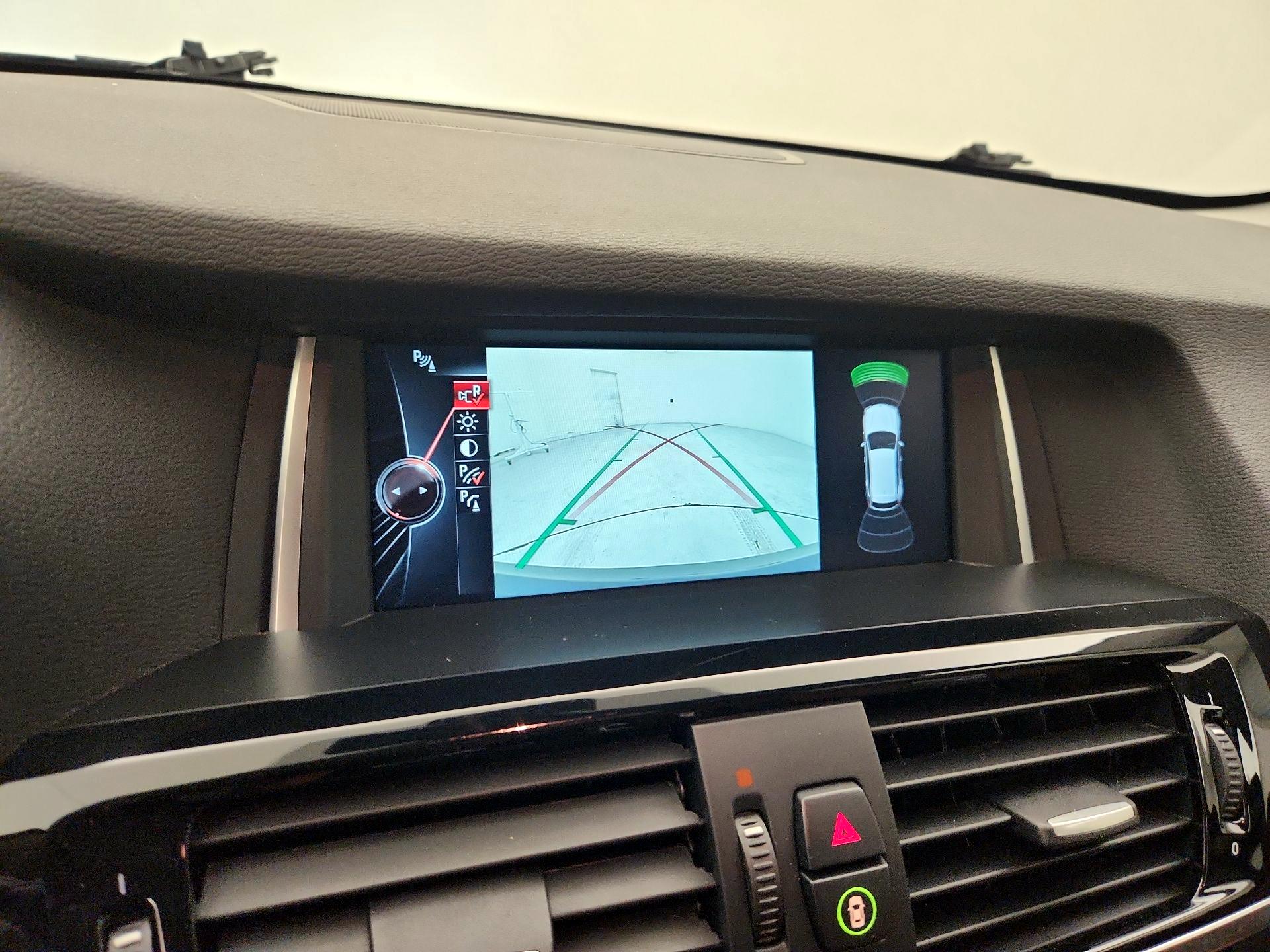 Thumbnail: 2016 BMW X3 - 15