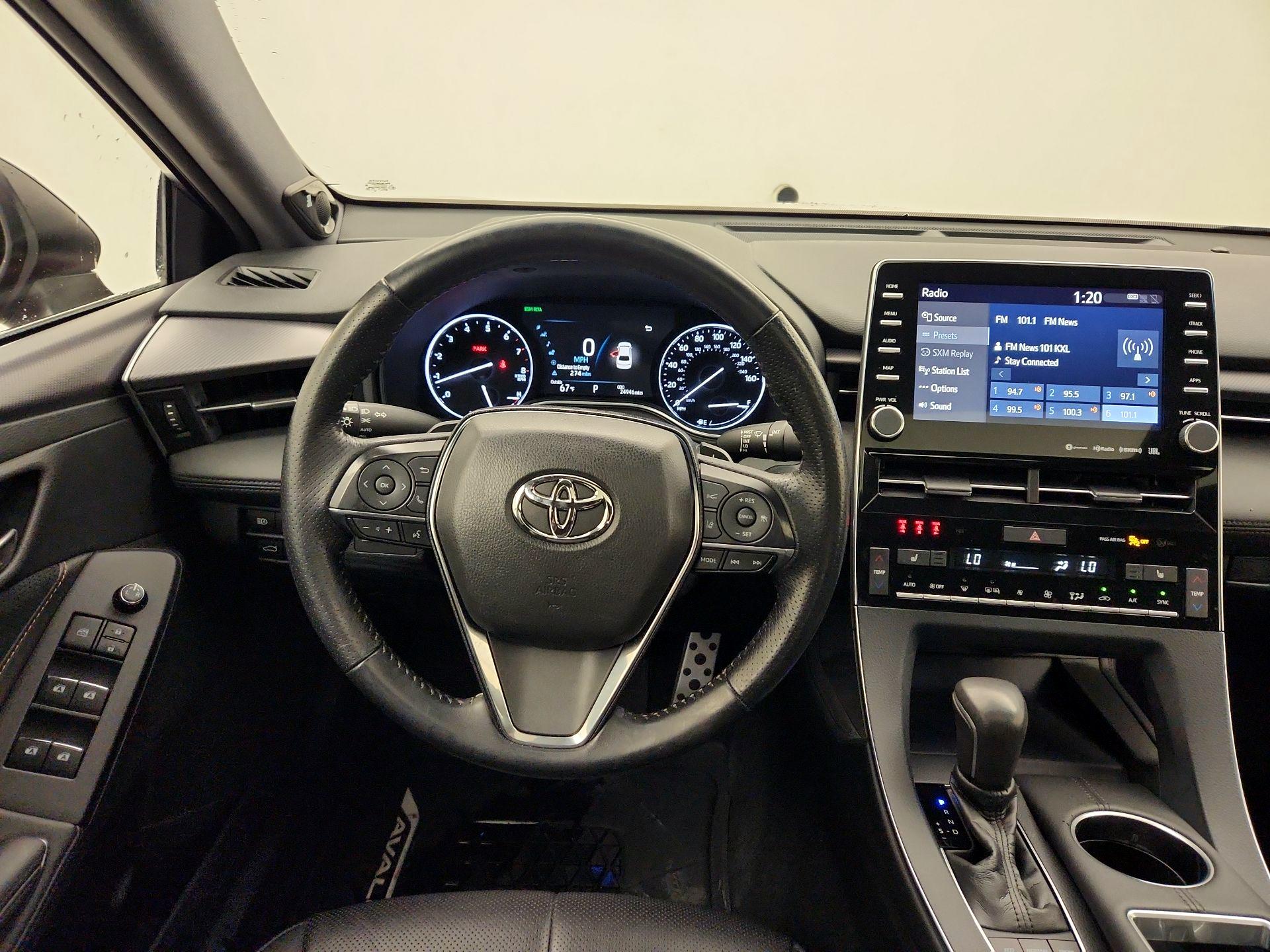 Thumbnail: 2019 Toyota Avalon - 10