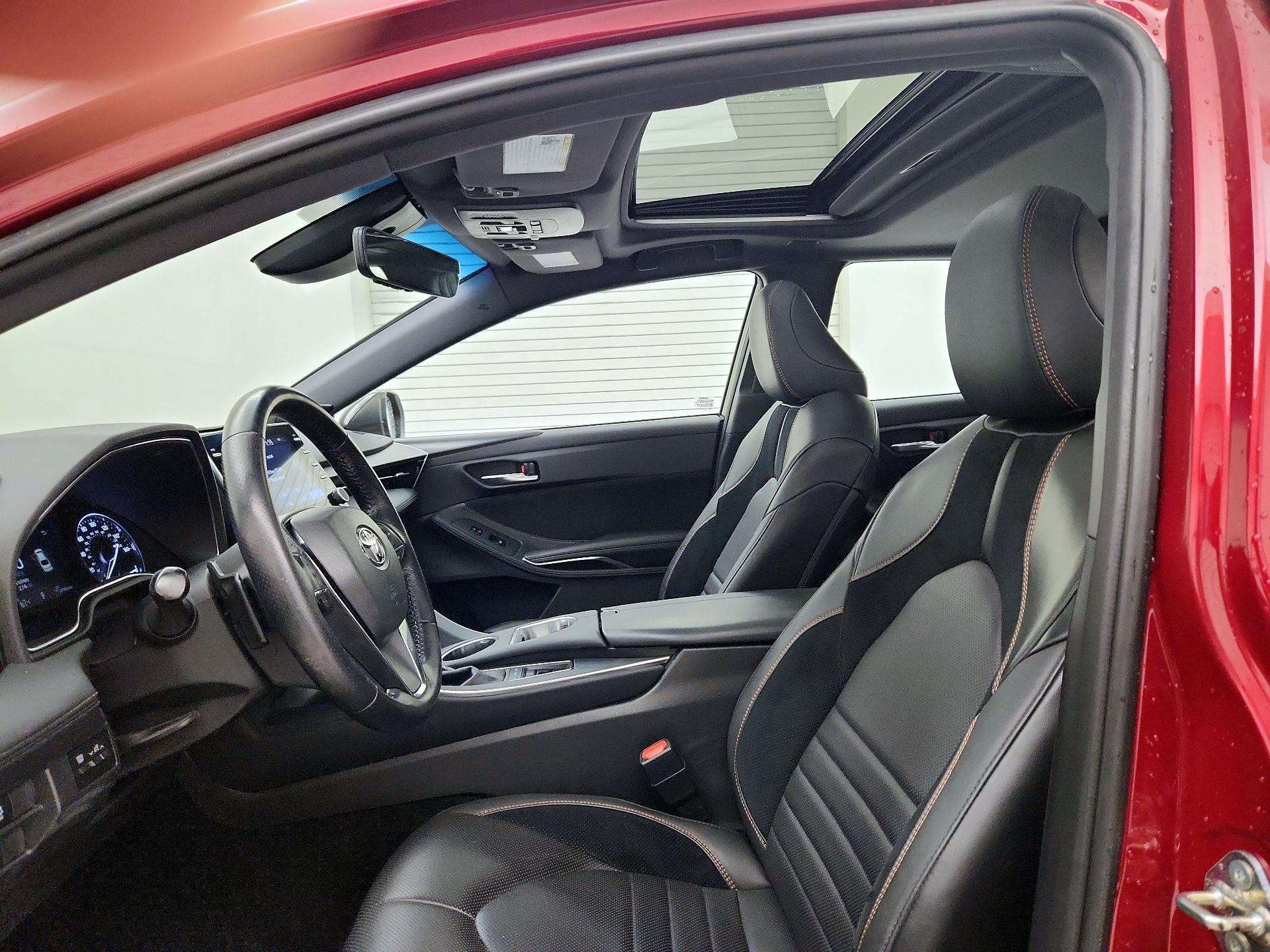 Thumbnail: 2019 Toyota Avalon - 19