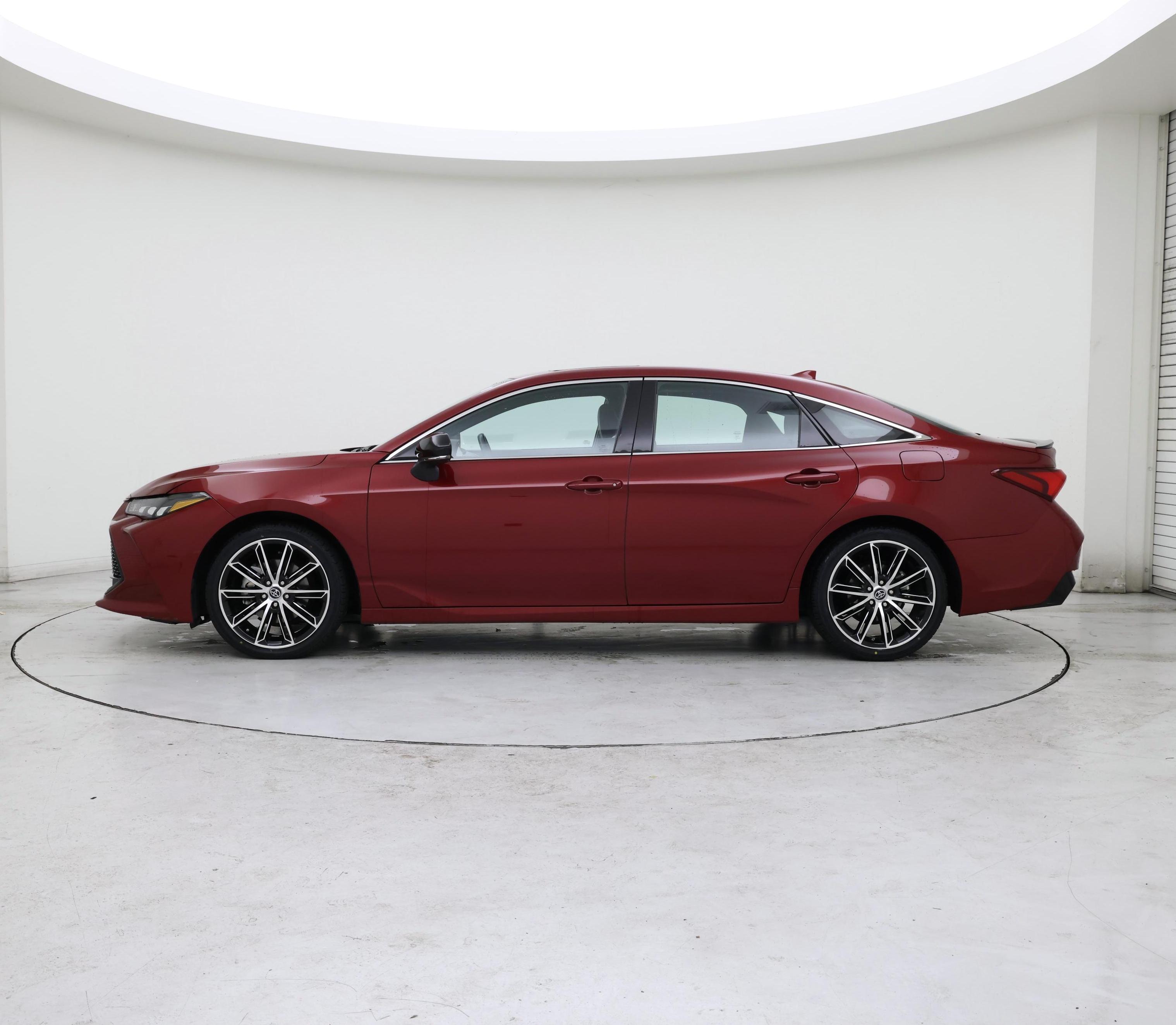 Thumbnail: 2019 Toyota Avalon - 3