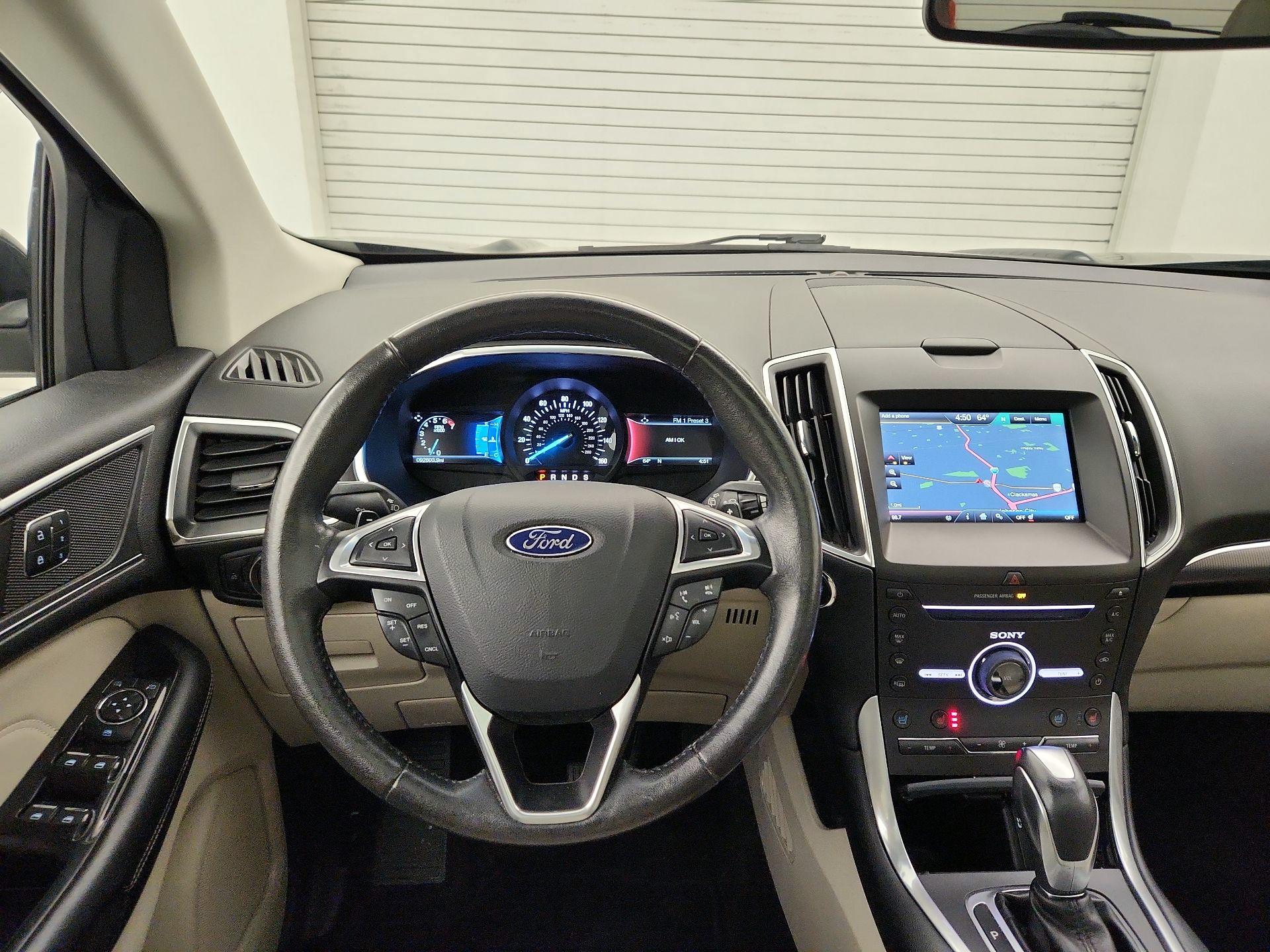 Thumbnail: 2015 Ford Edge - 10