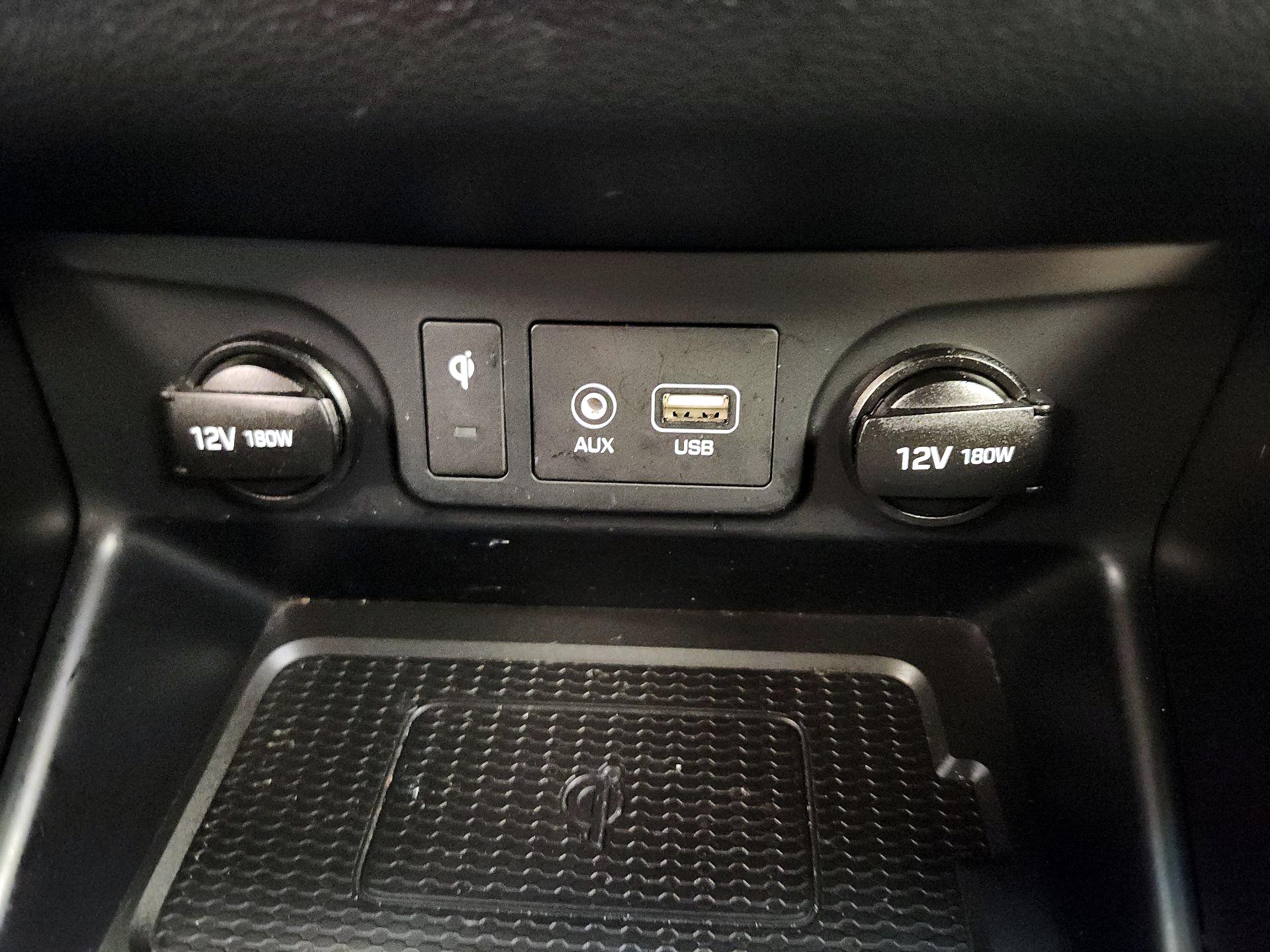 Thumbnail: 2019 Hyundai Tucson - 18