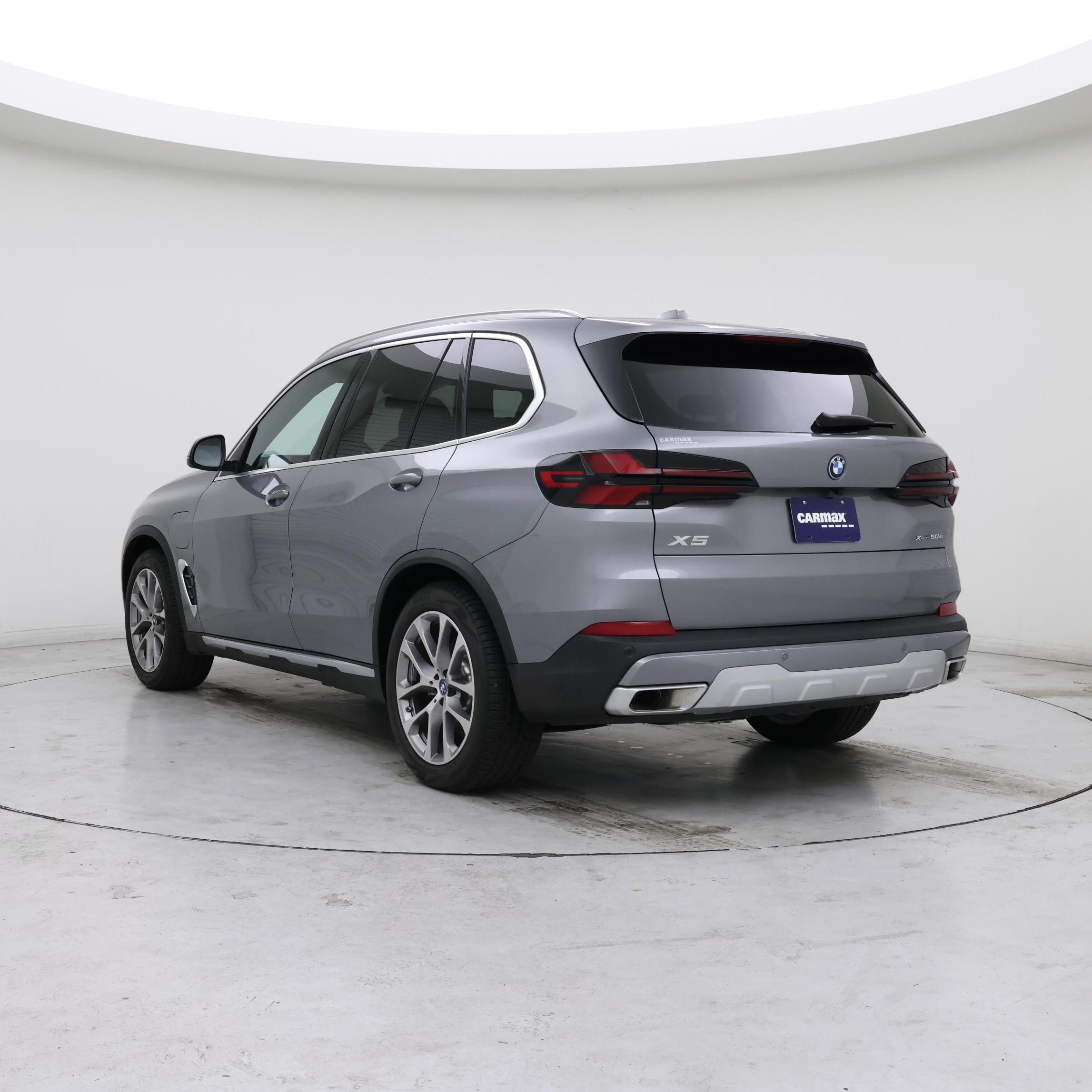 Thumbnail: 2025 BMW X5 - 2