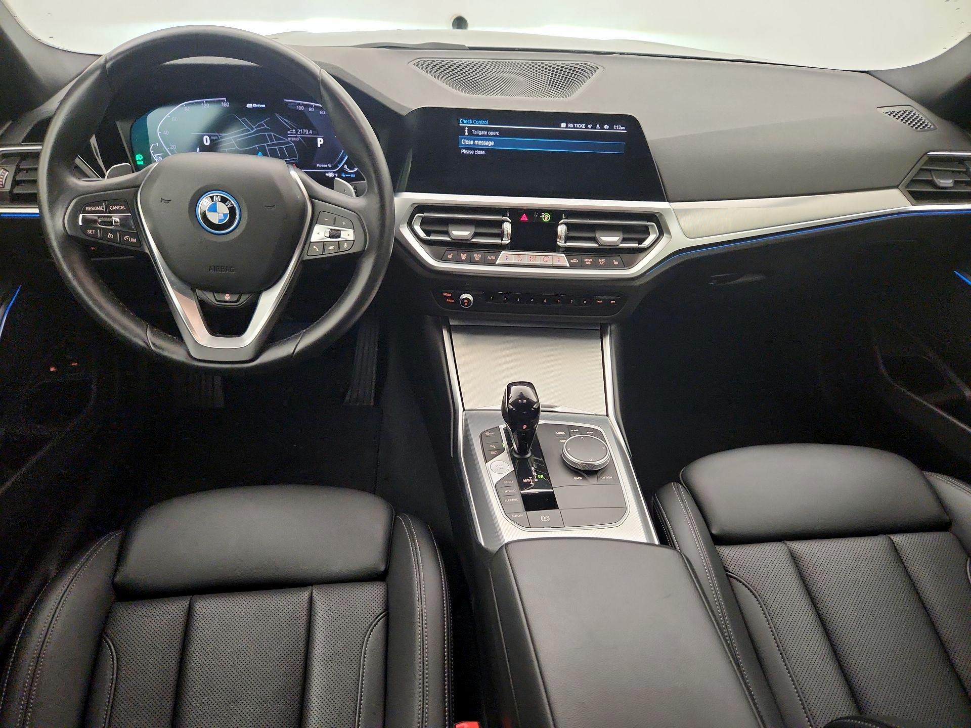 Thumbnail: 2022 BMW 3 Series - 9