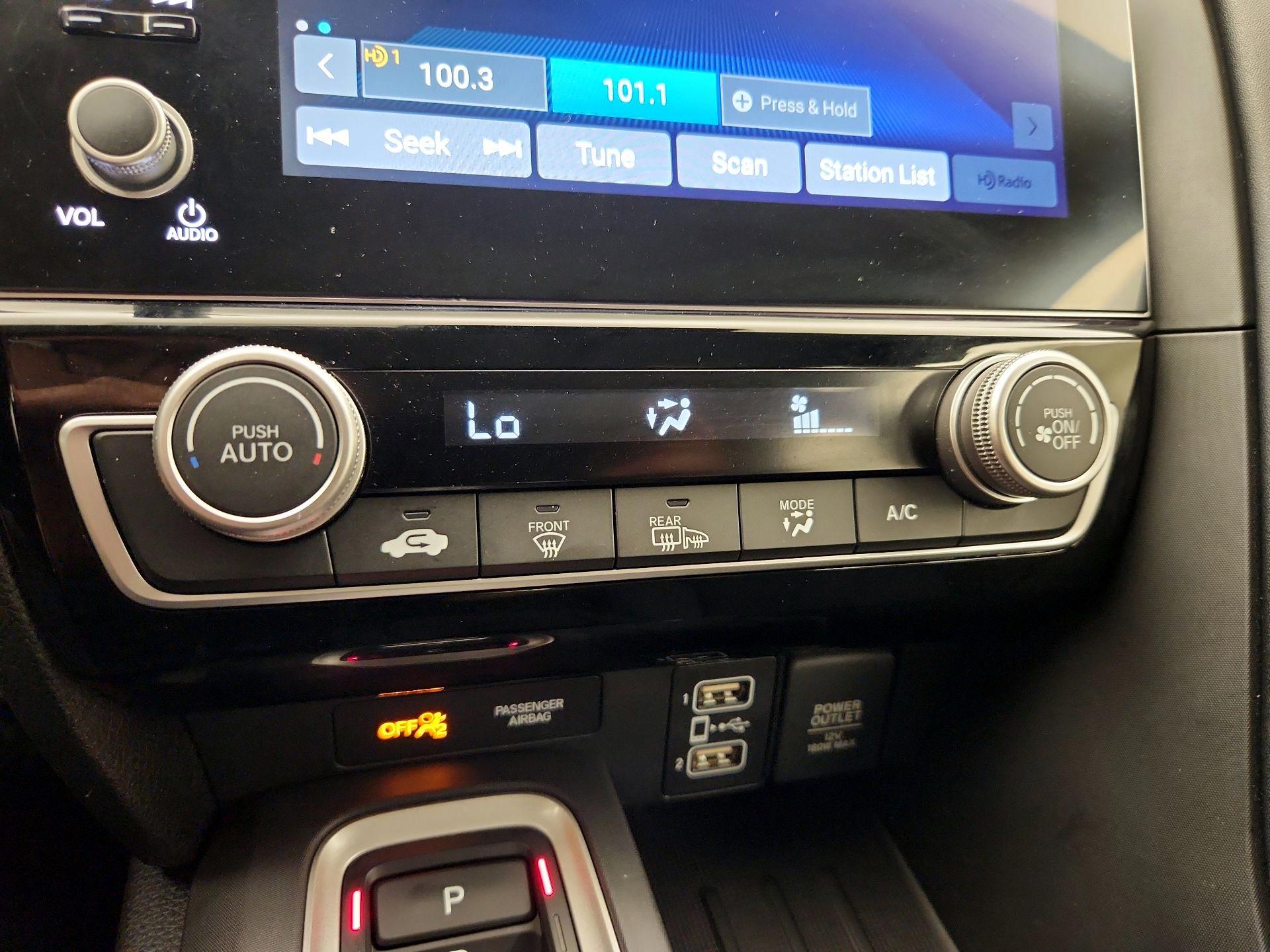 Thumbnail: 2020 Honda Insight - 16