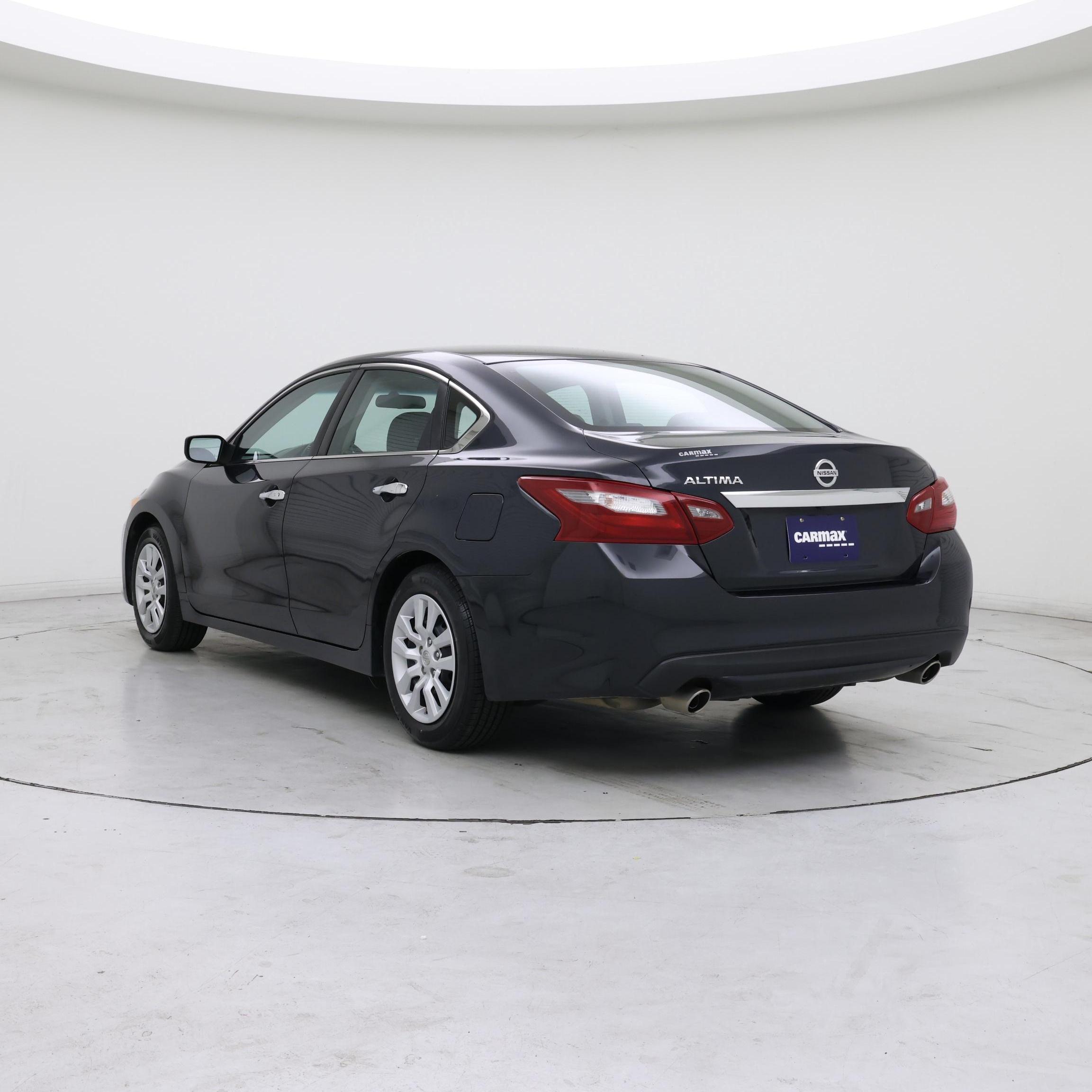 Thumbnail: 2018 Nissan Altima - 2