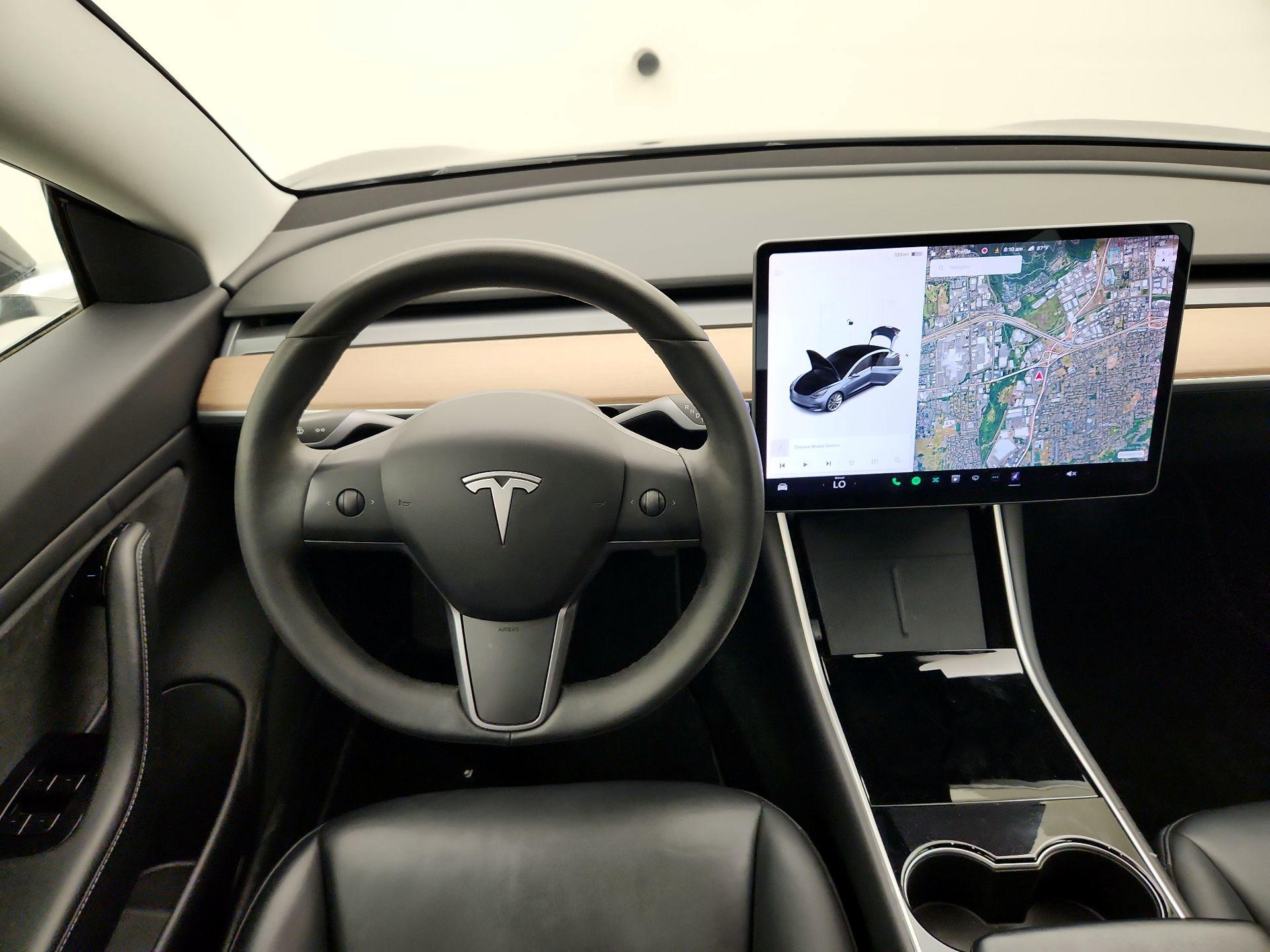 Thumbnail: 2019 Tesla Model 3 - 10