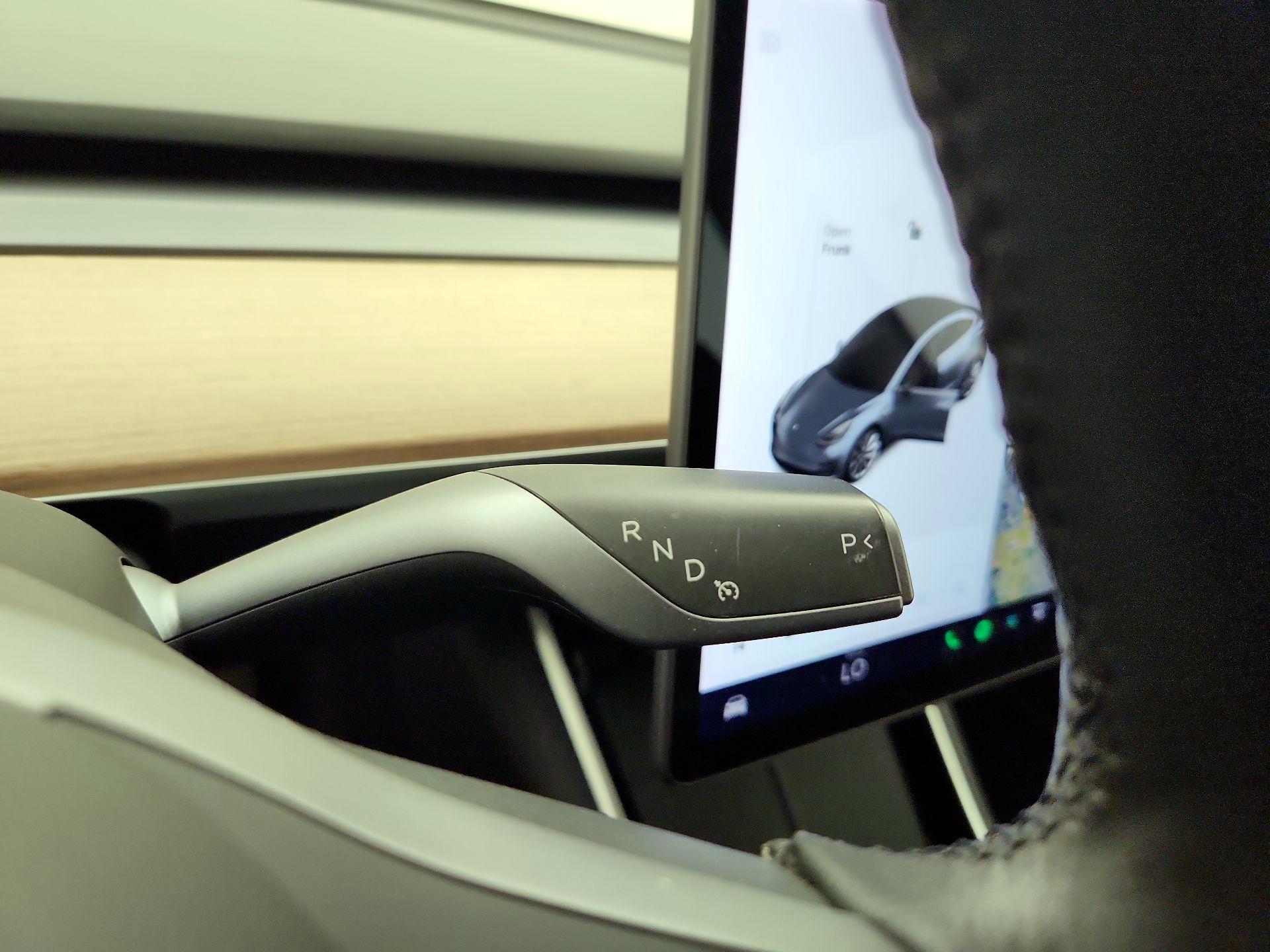 Thumbnail: 2019 Tesla Model 3 - 17