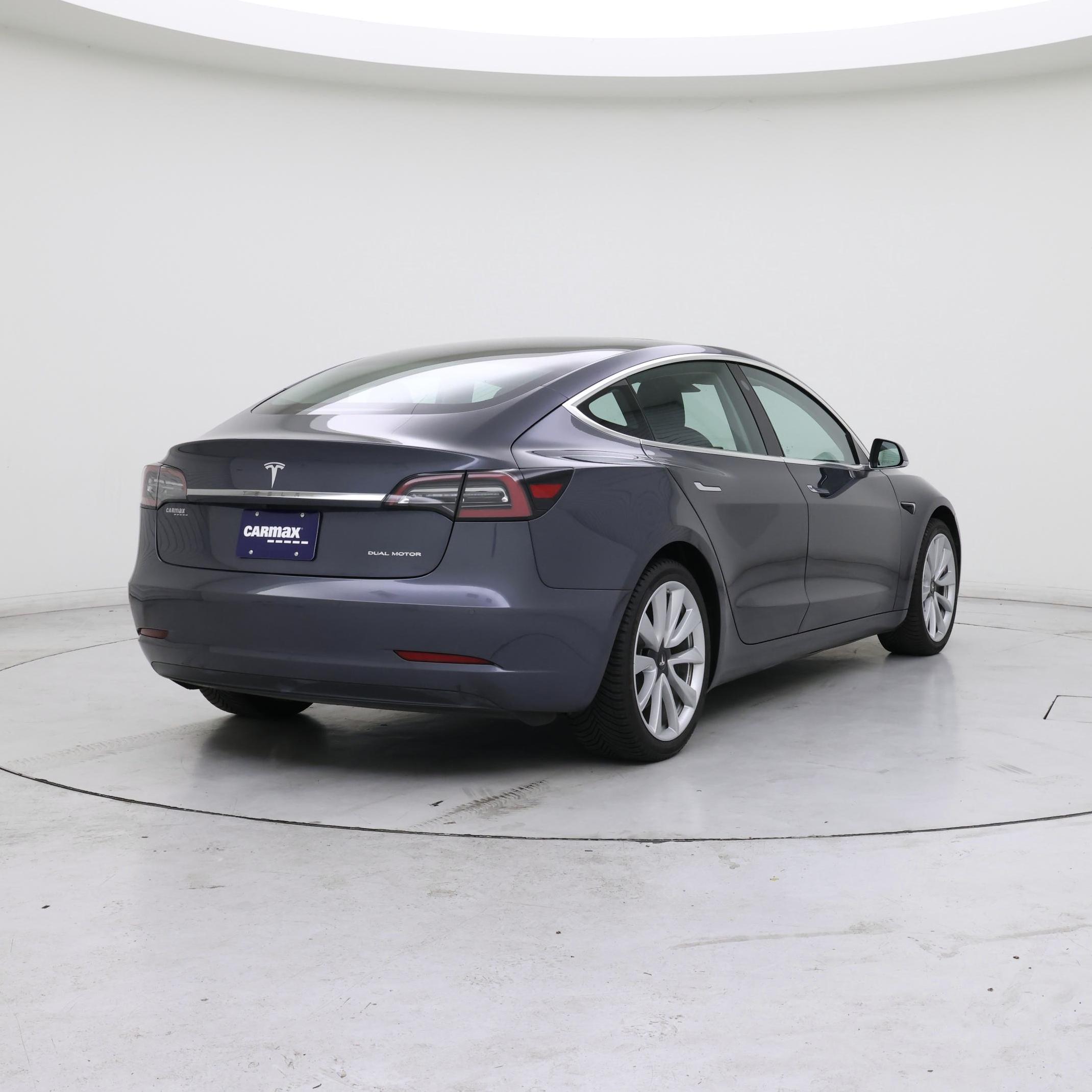 Thumbnail: 2019 Tesla Model 3 - 8