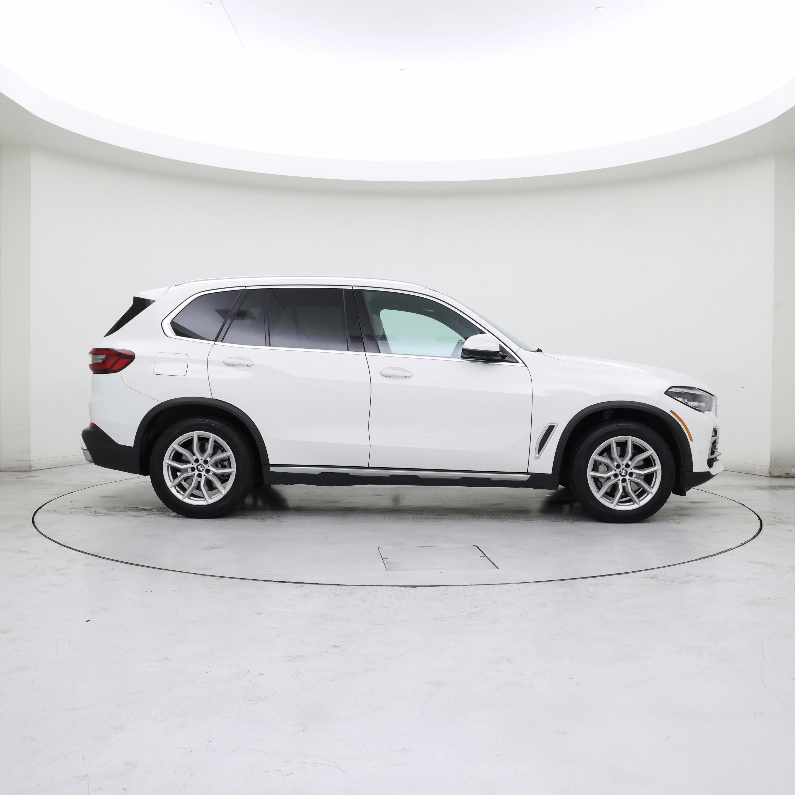 Thumbnail: 2020 BMW X5 - 7