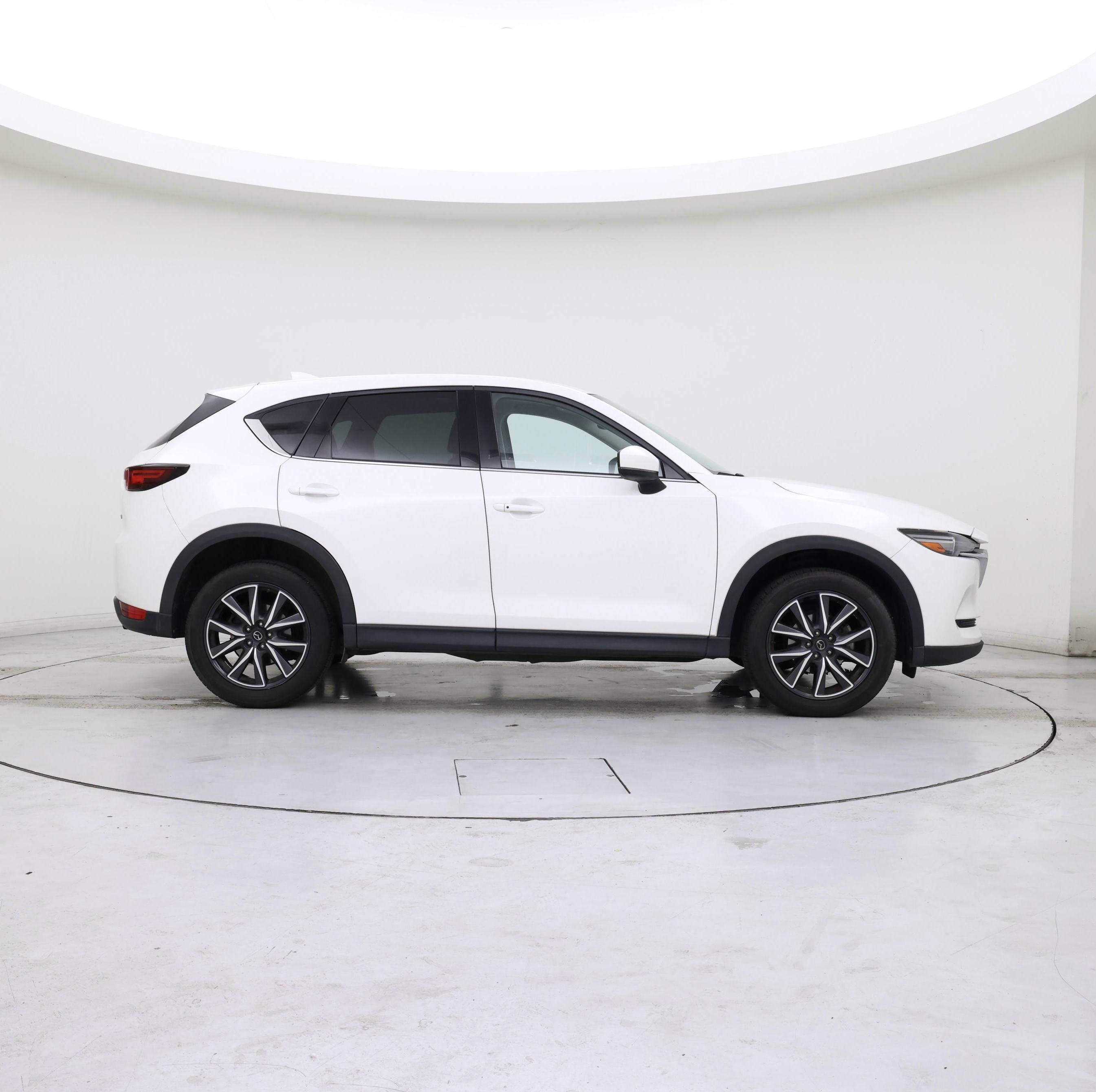 Thumbnail: 2017 Mazda CX-5 - 7