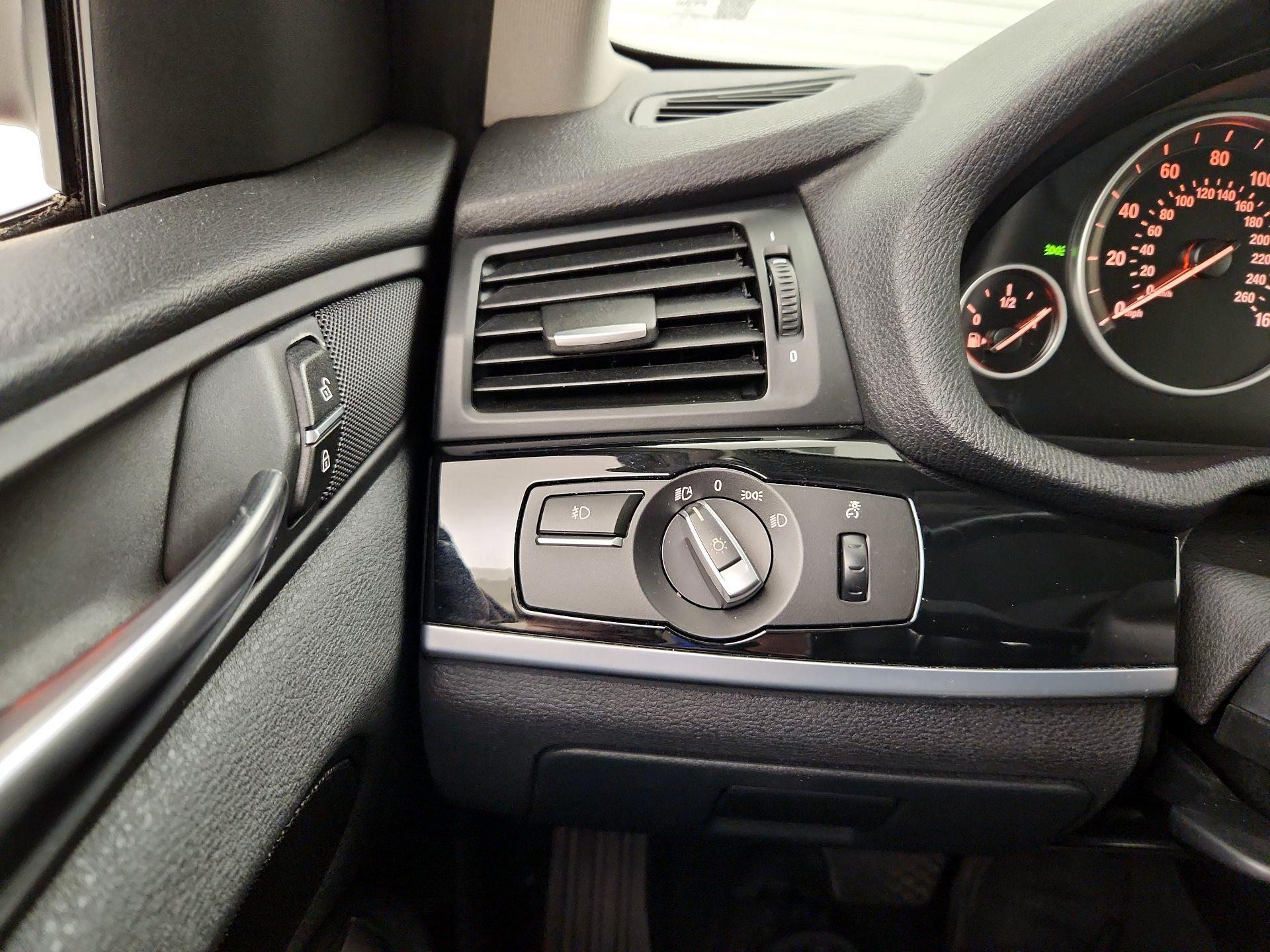 Thumbnail: 2015 BMW X3 - 13