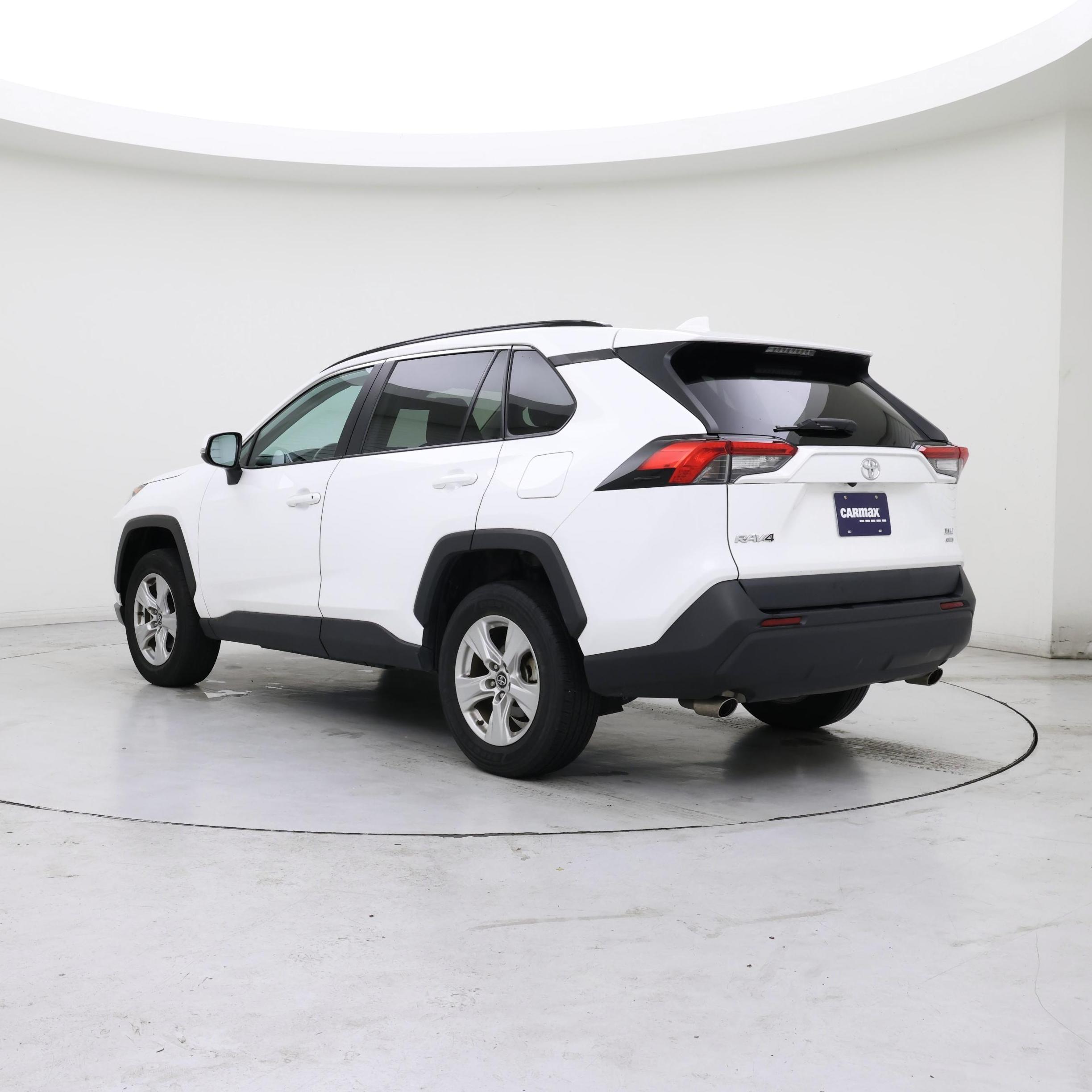 Thumbnail: 2020 Toyota RAV4 - 2
