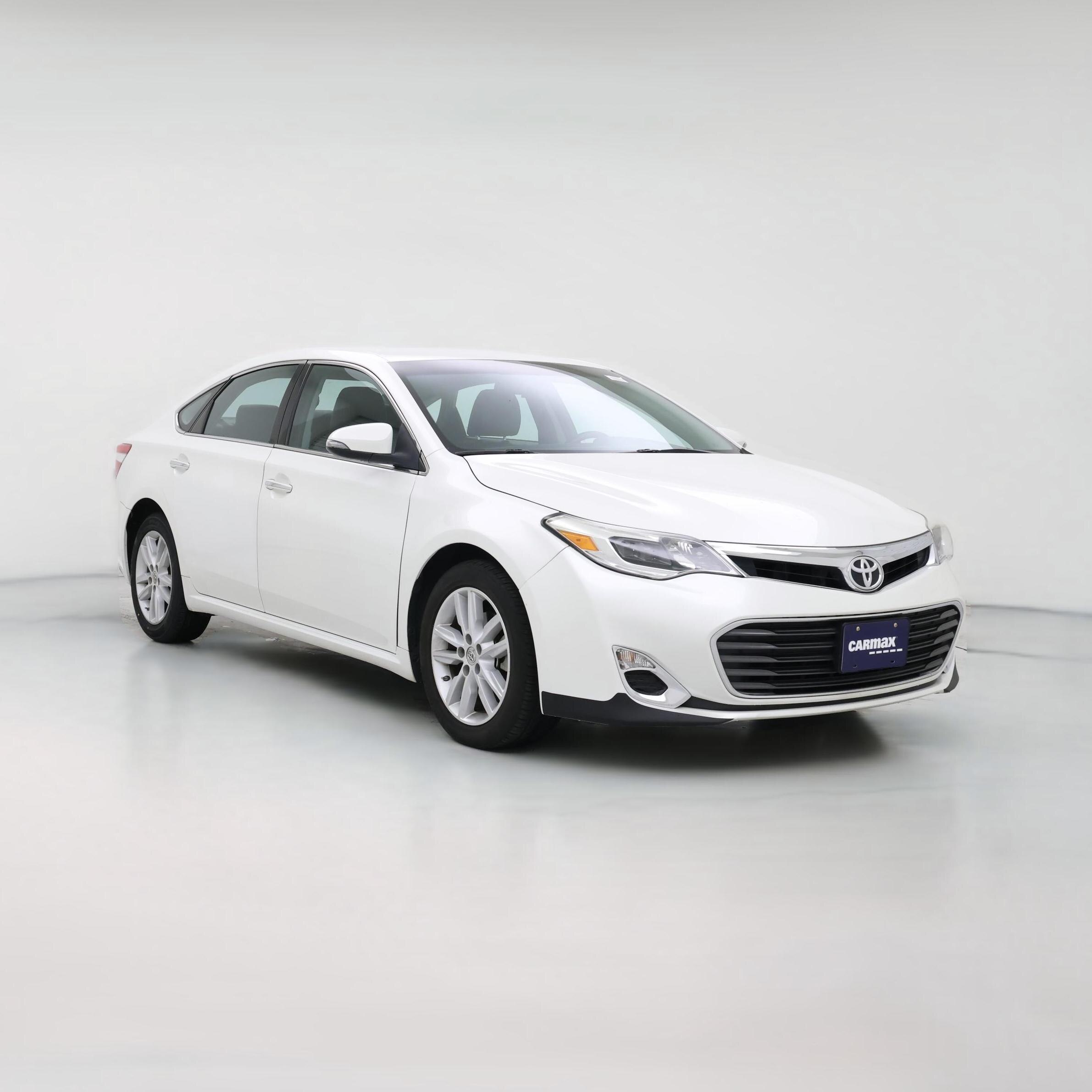 Thumbnail: 2013 Toyota Avalon - 1