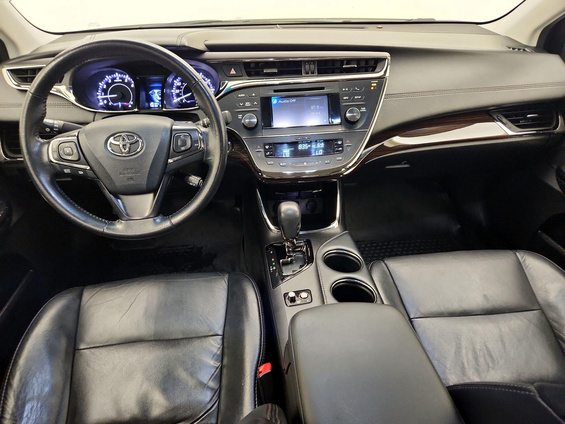Thumbnail: 2013 Toyota Avalon - 9
