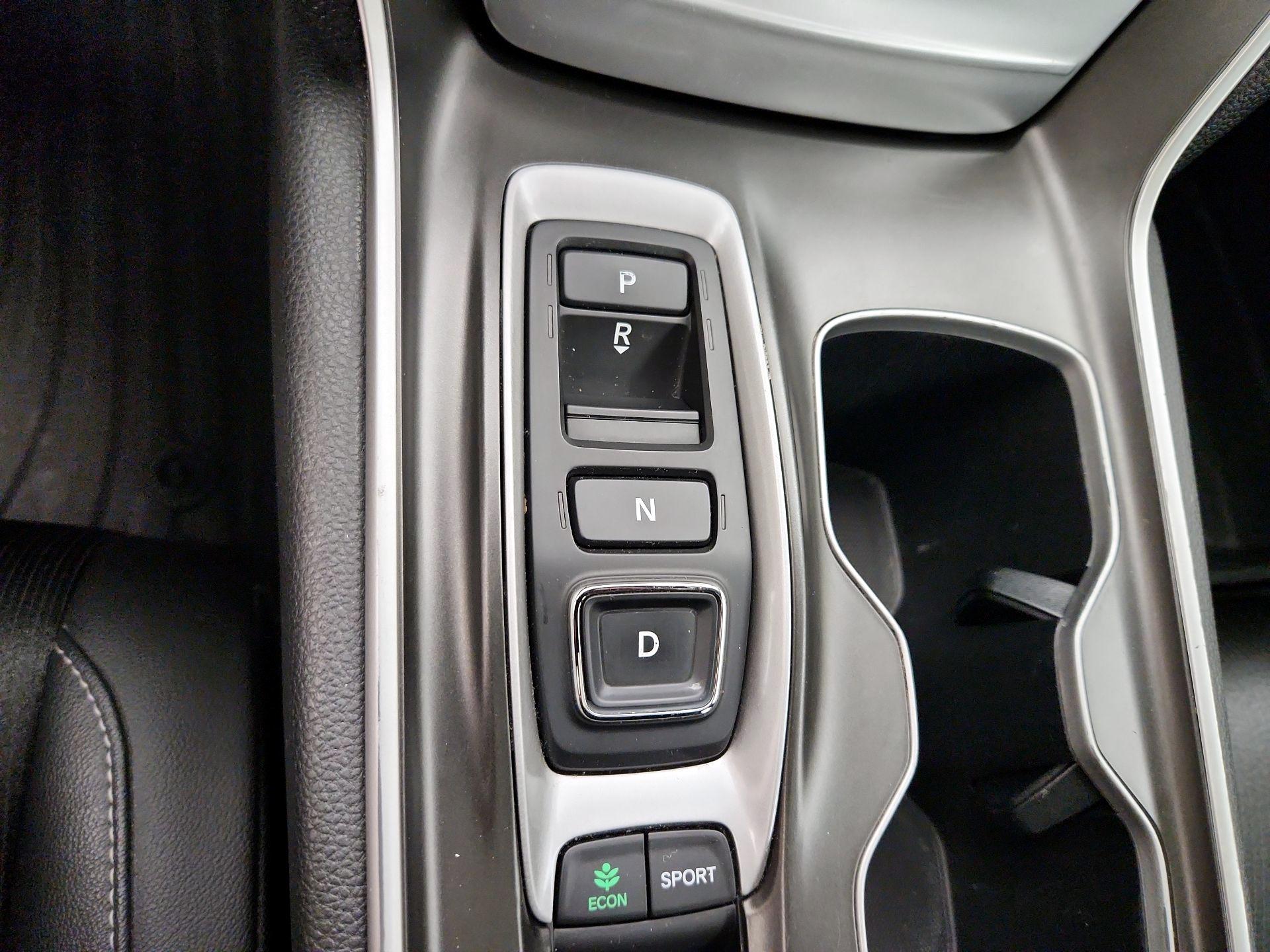 Thumbnail: 2019 Honda Accord - 17