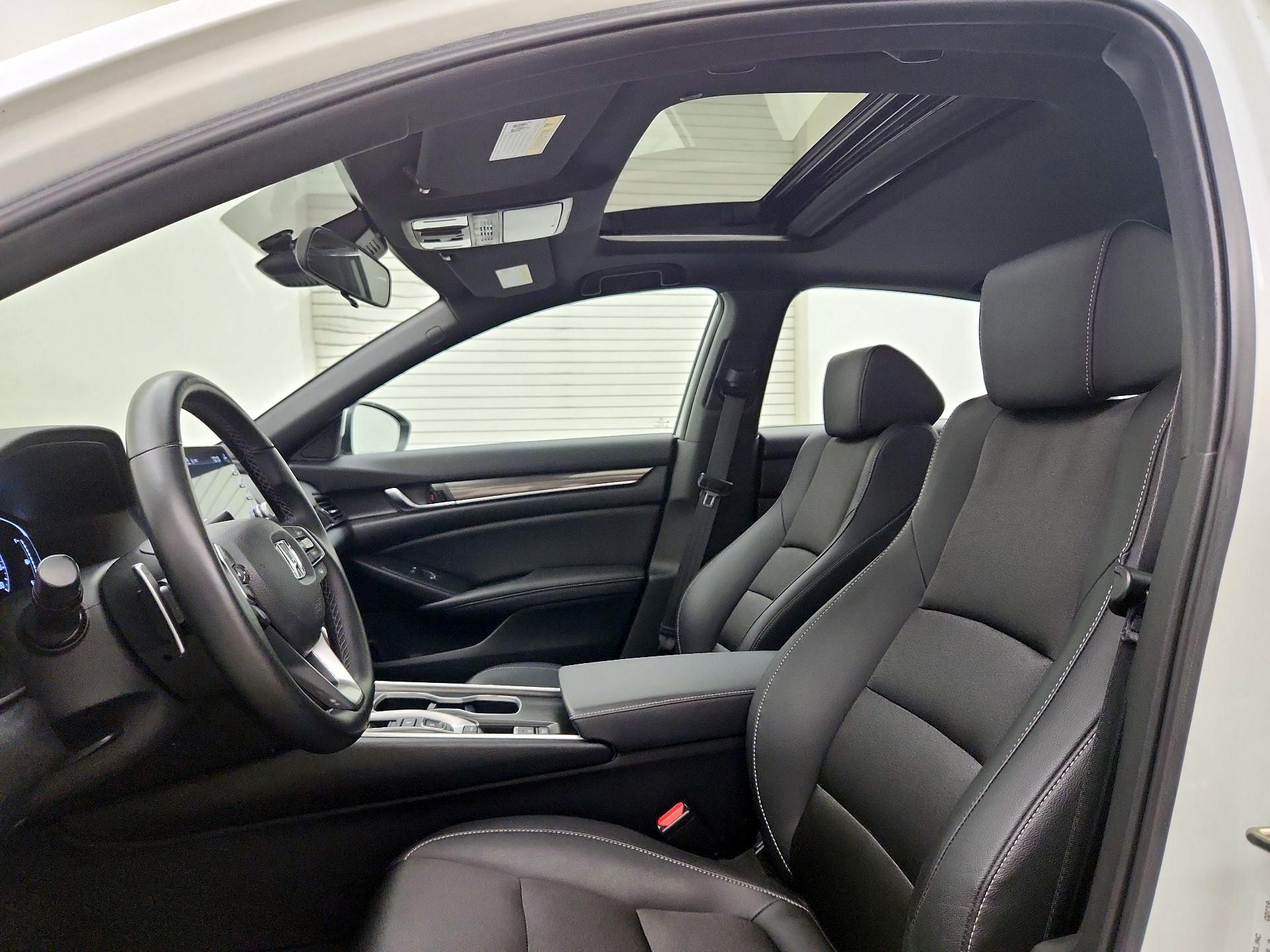 Thumbnail: 2019 Honda Accord - 19