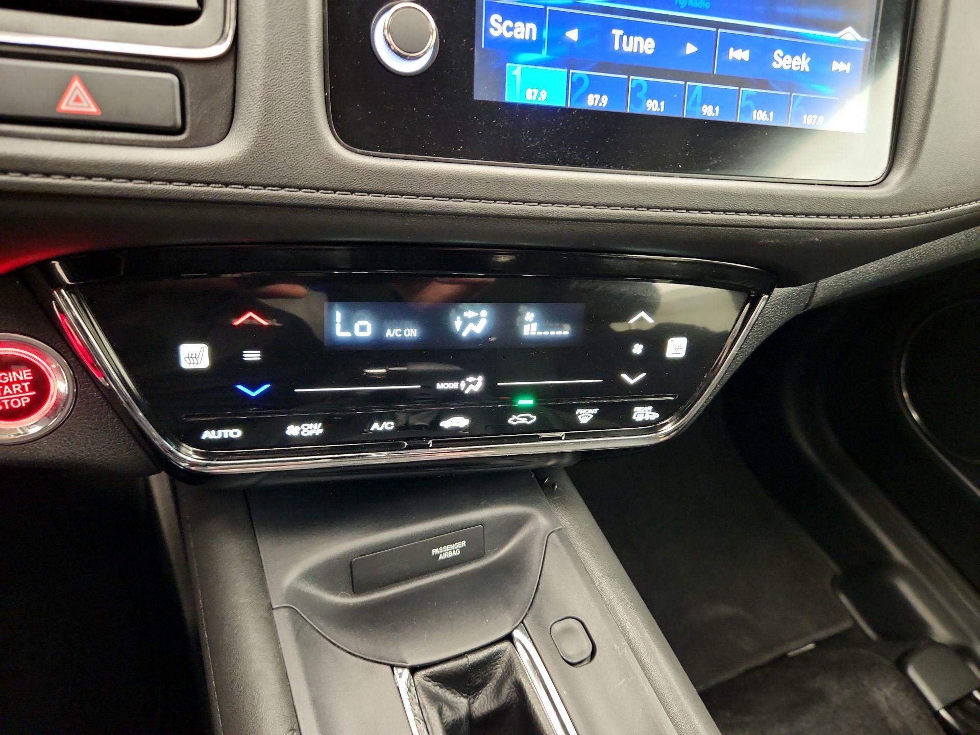 Thumbnail: 2021 Honda HR-V - 16