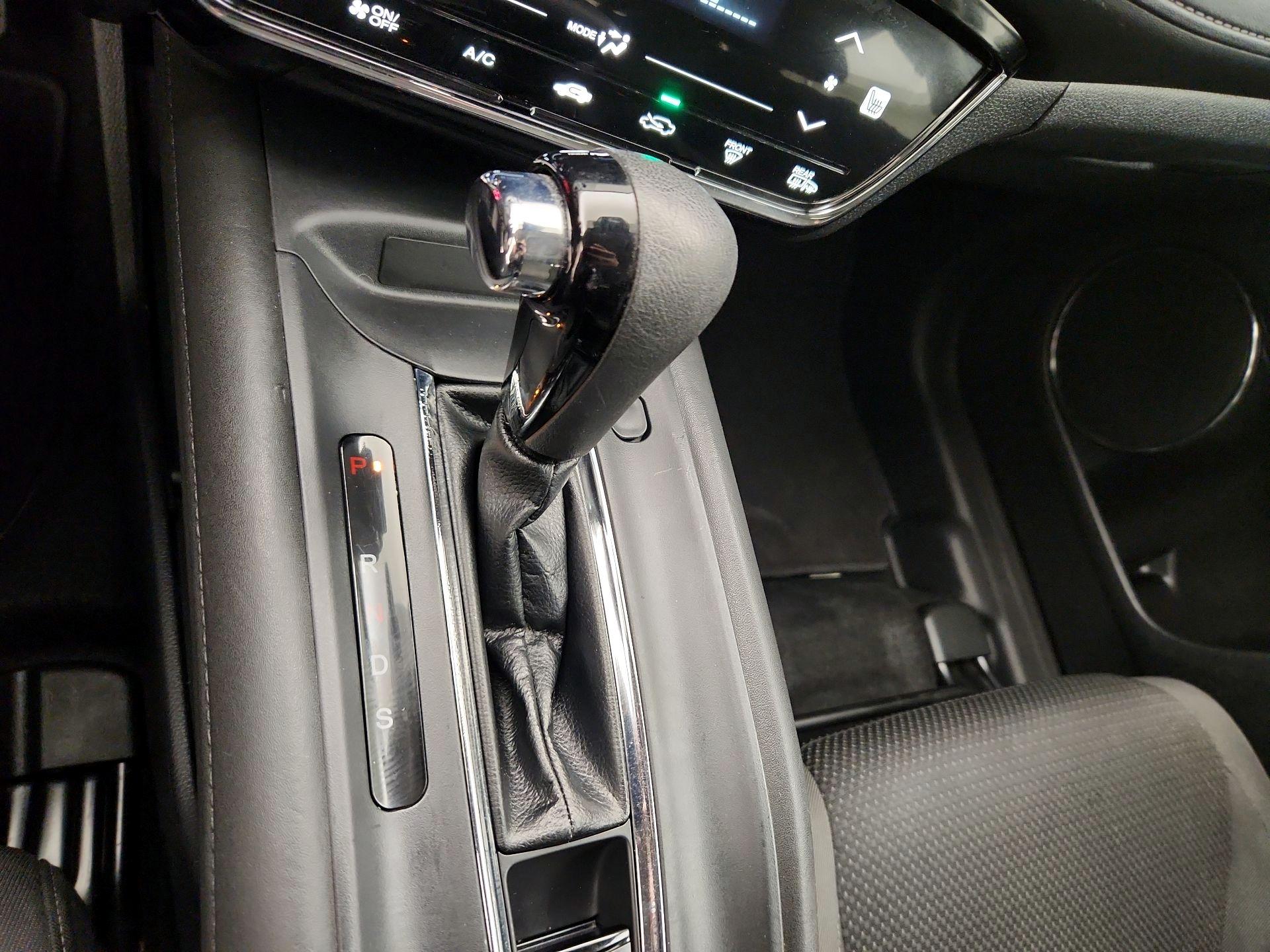 Thumbnail: 2021 Honda HR-V - 17