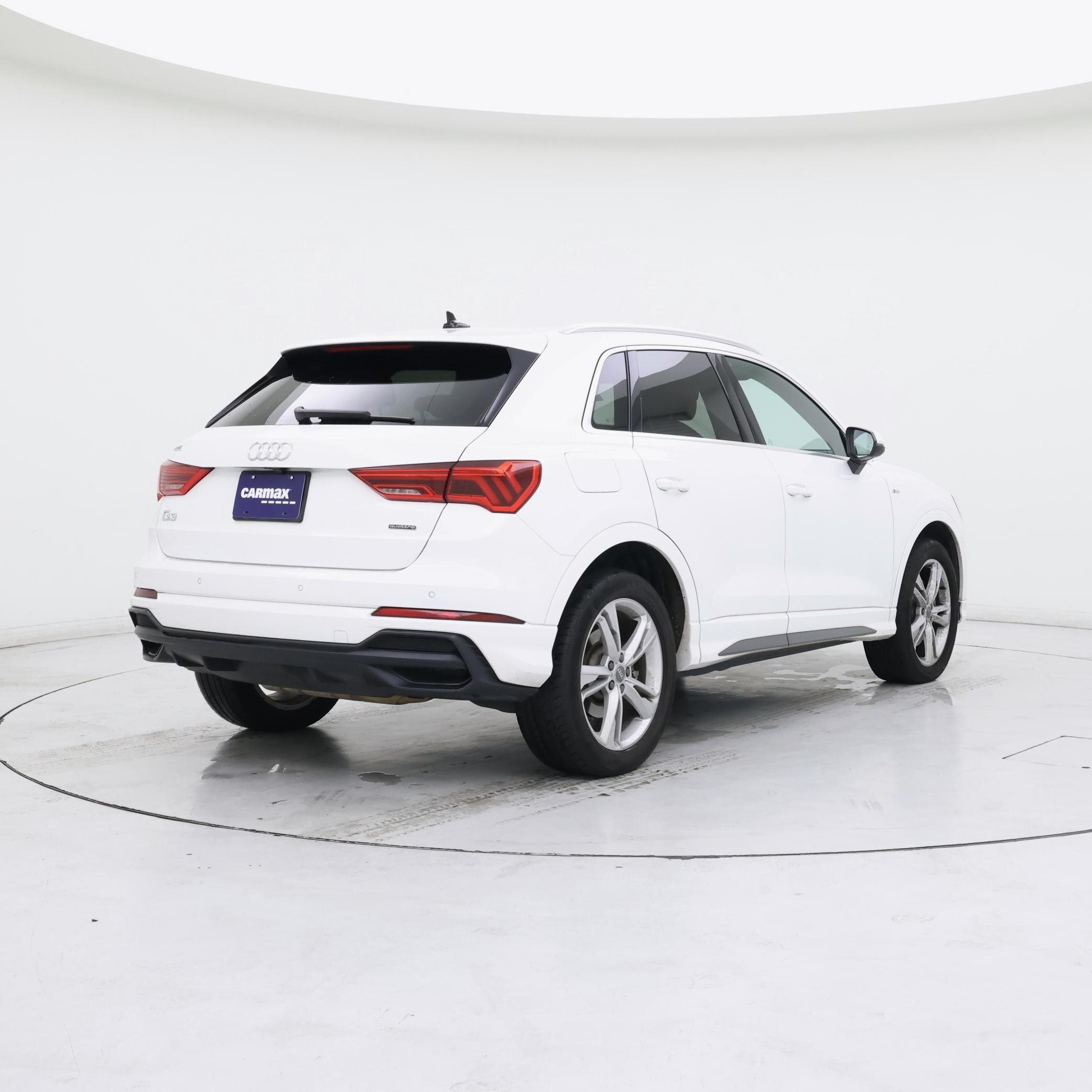 Thumbnail: 2020 Audi Q3 - 8