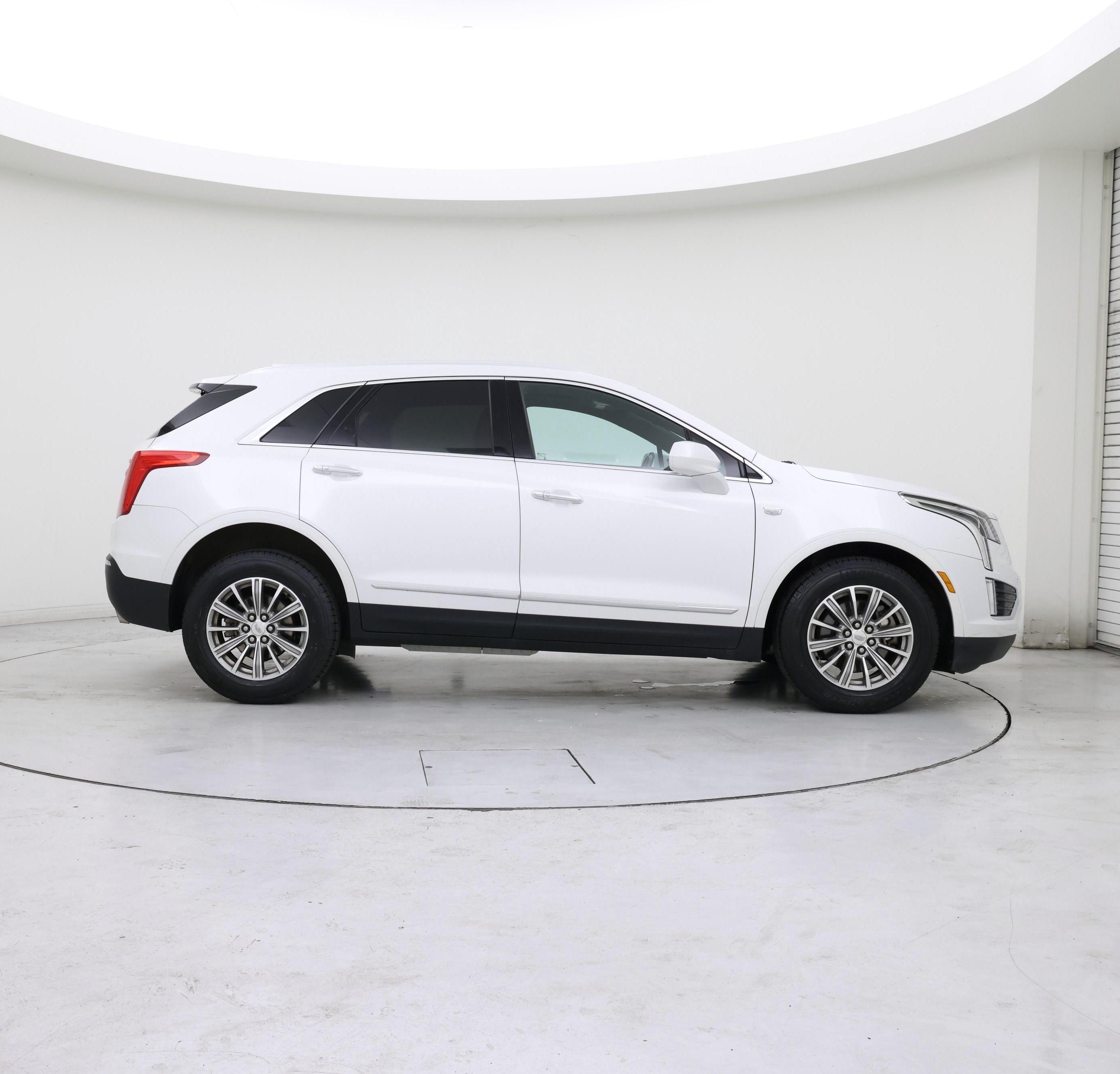 Thumbnail: 2017 Cadillac XT5 - 7