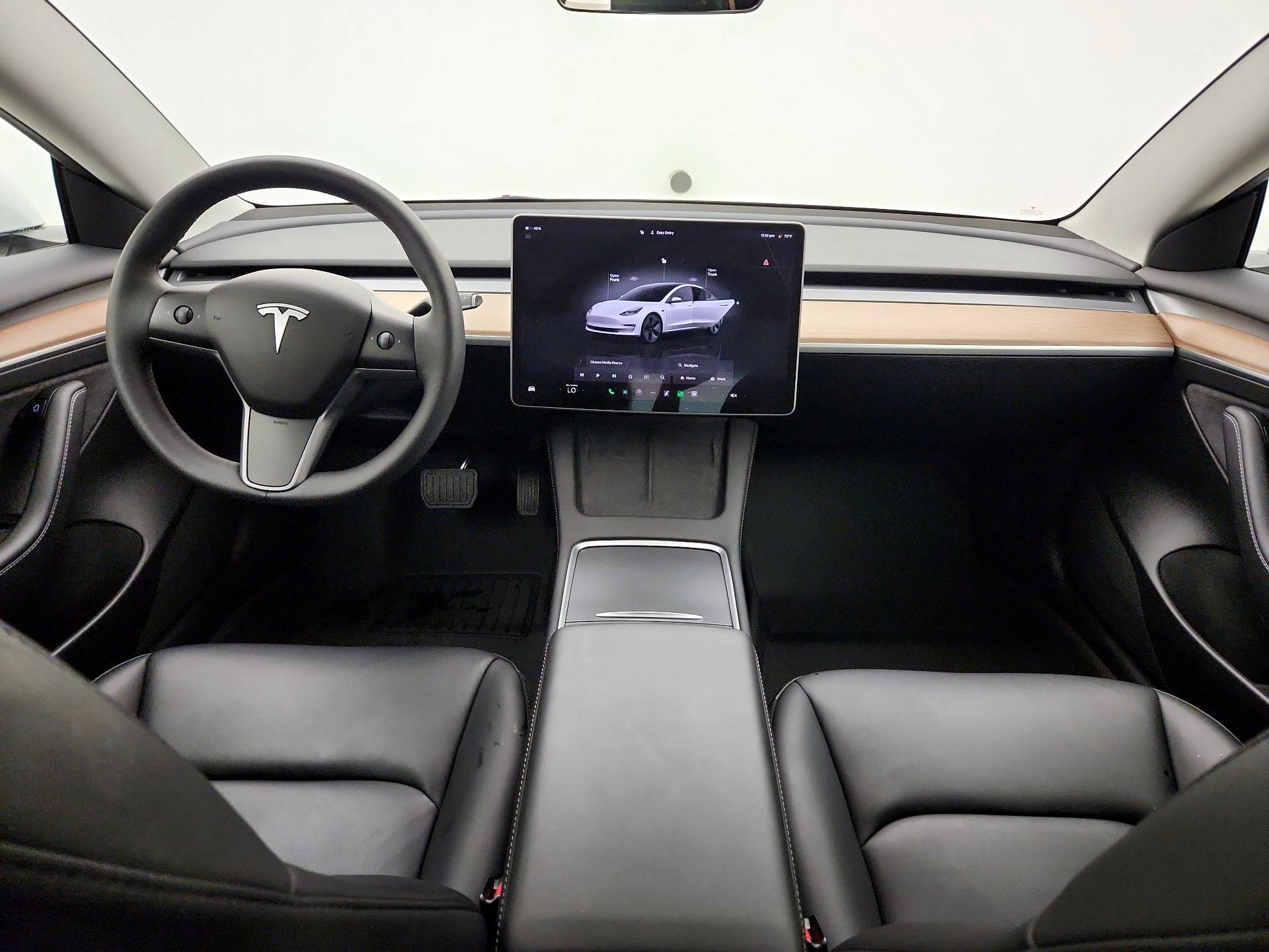 Thumbnail: 2023 Tesla Model 3 - 9