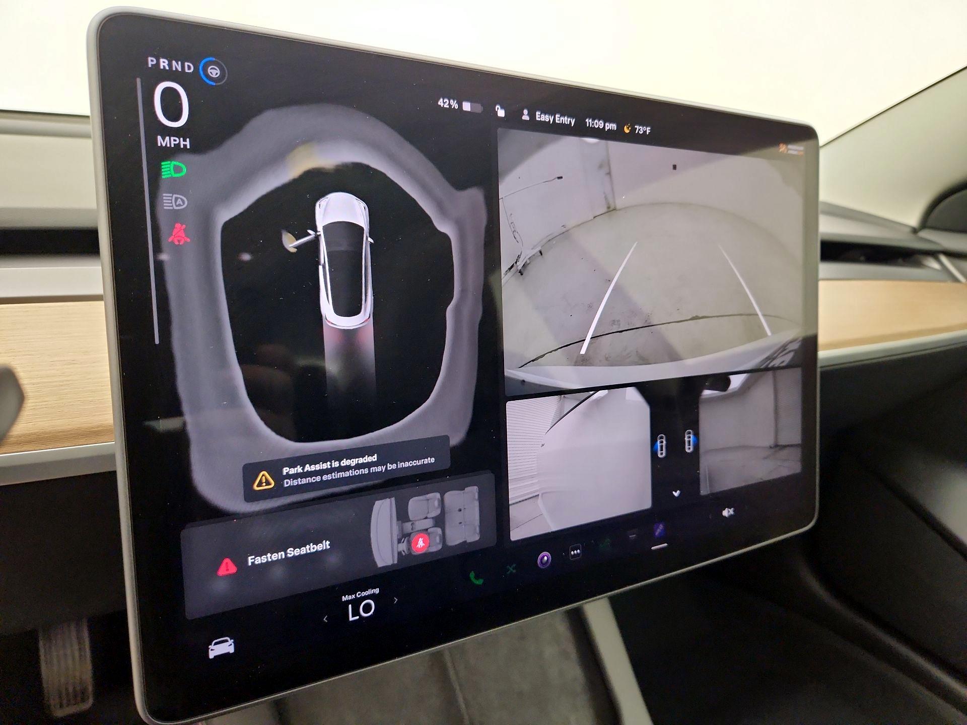 Thumbnail: 2023 Tesla Model 3 - 14