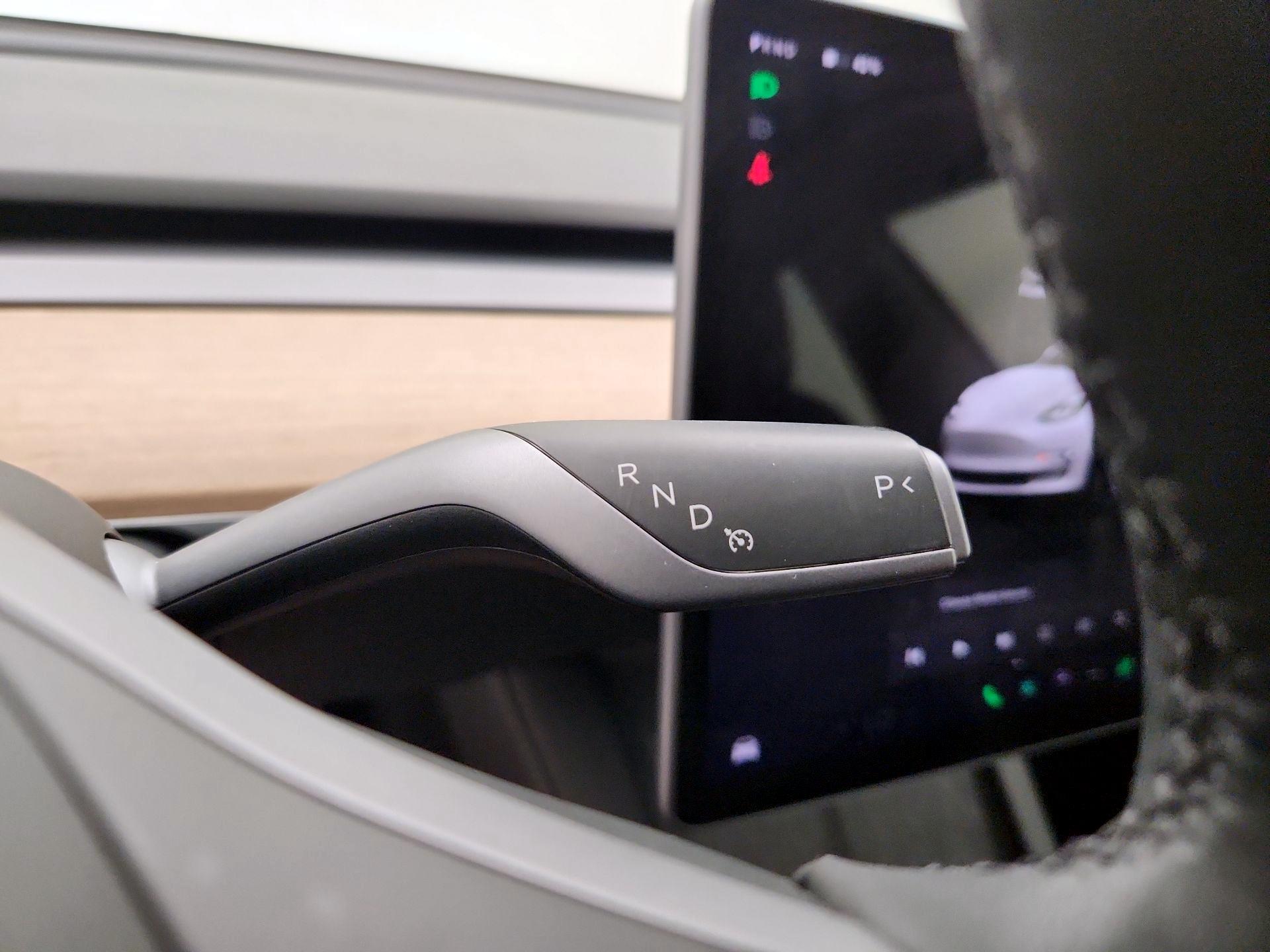 Thumbnail: 2023 Tesla Model 3 - 17