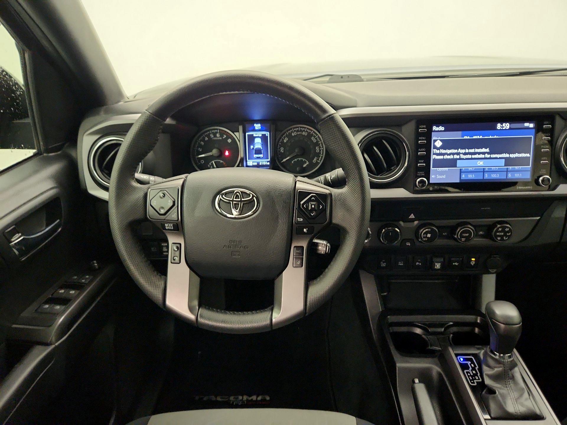 Thumbnail: 2020 Toyota Tacoma - 10